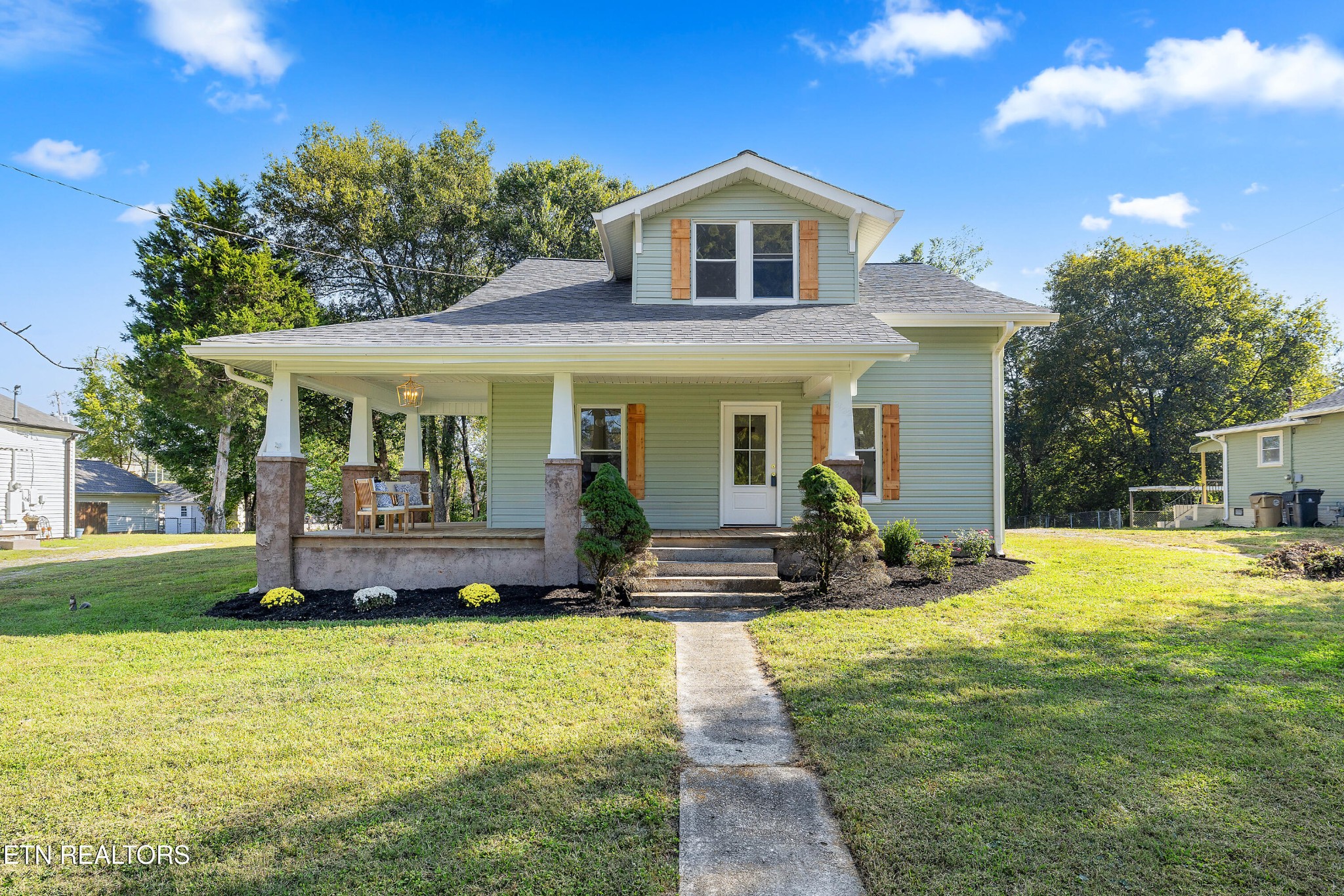 2622 Woodrow Drive Property Photo 1