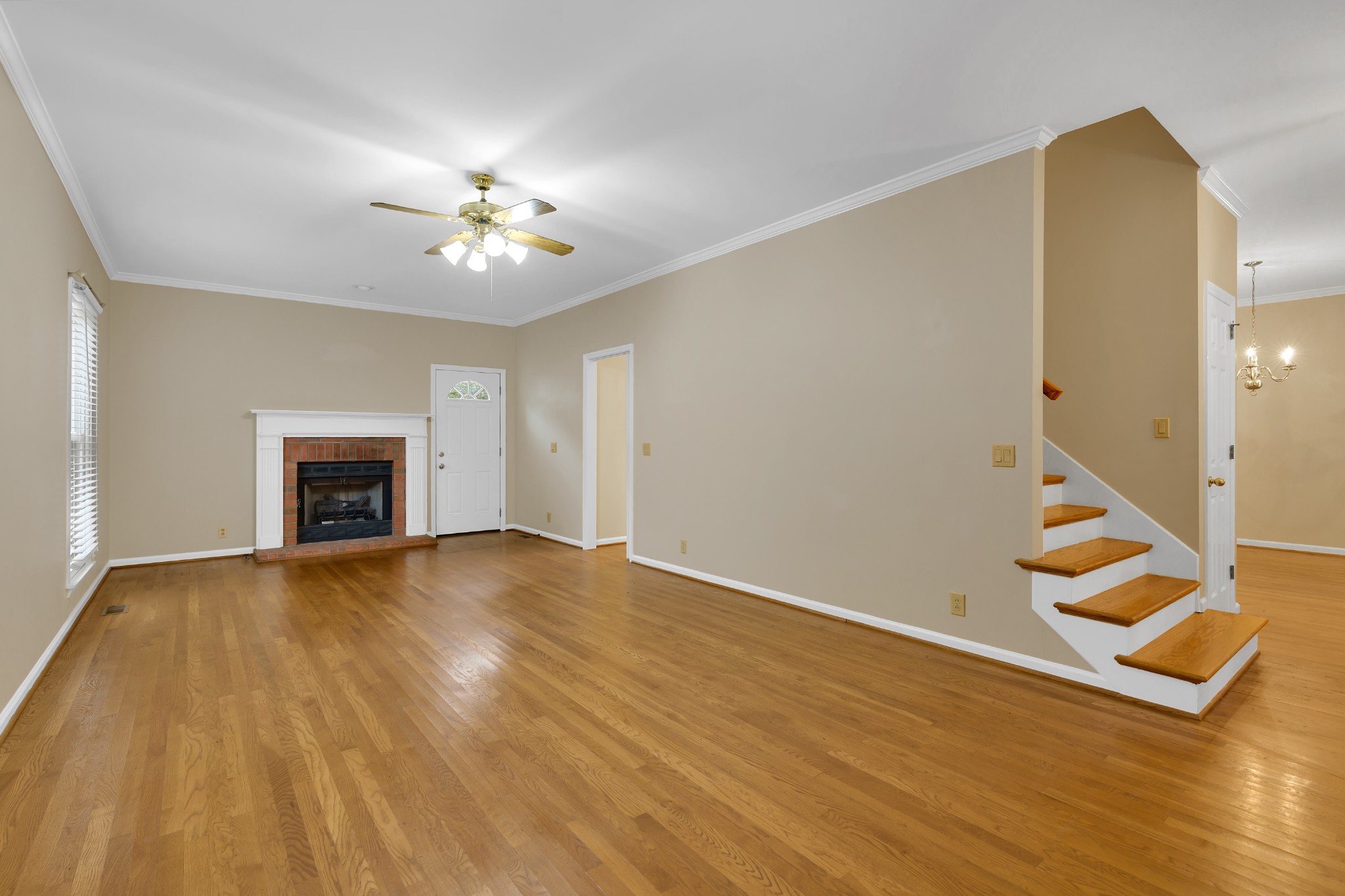 143 Middleboro Cir Property Photo 6