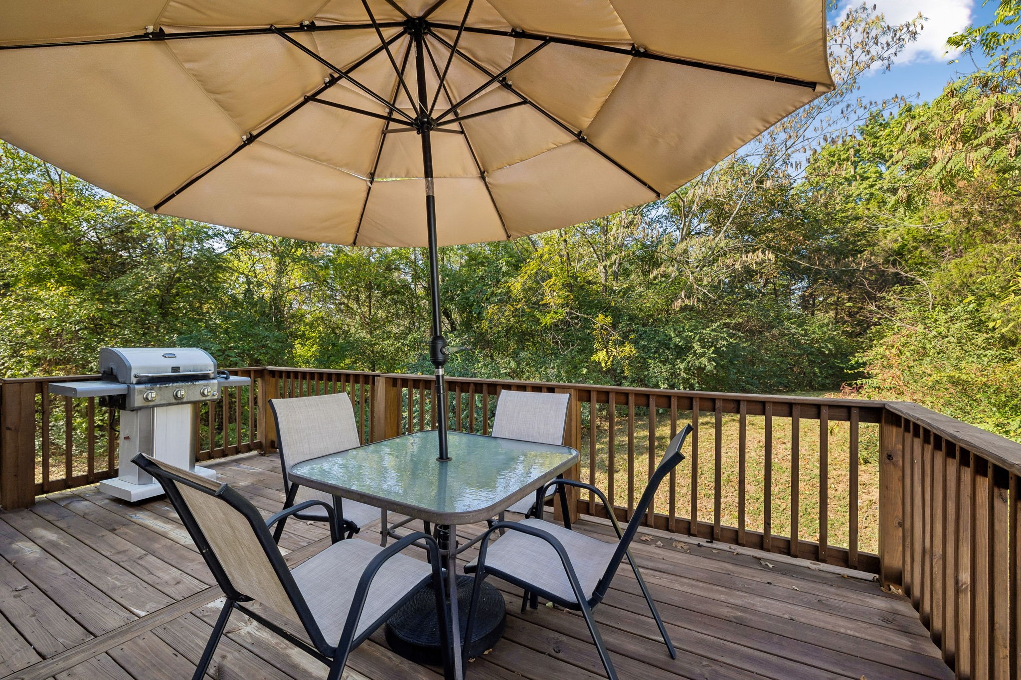 3028 Harbor Lights Dr Property Photo 5