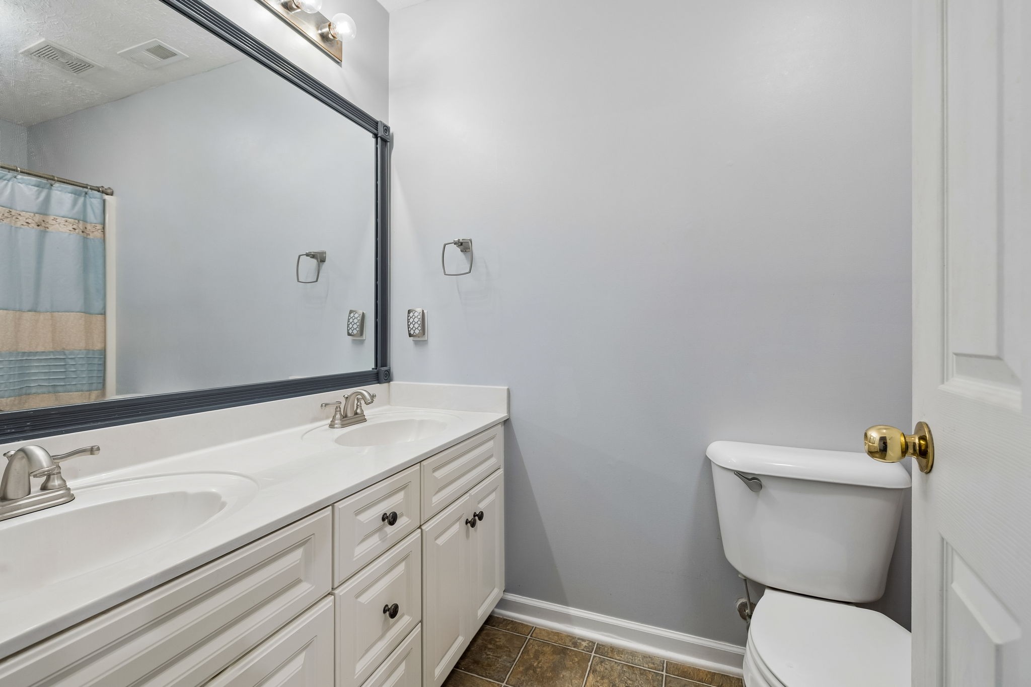 3028 Harbor Lights Dr Property Photo 23