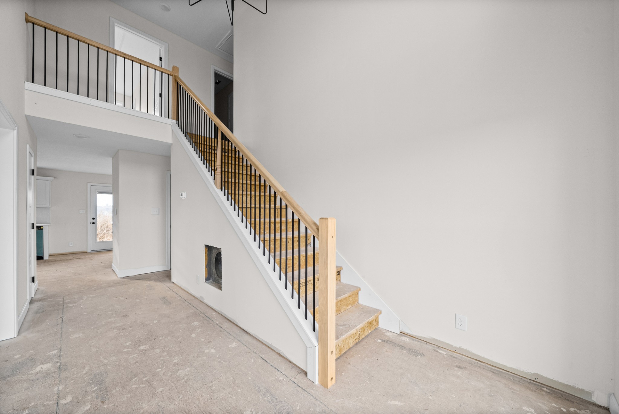 519 Fieldview Way Property Photo 3