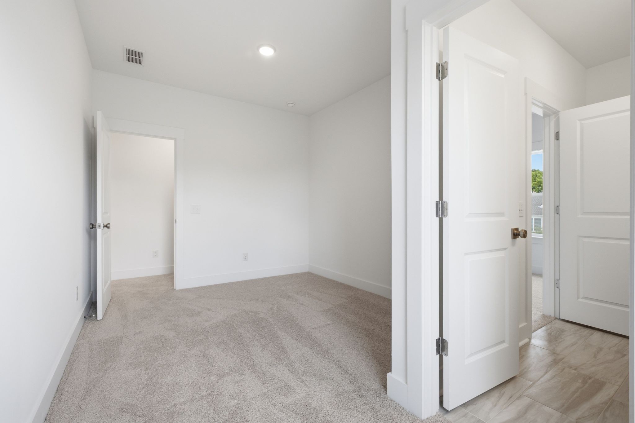 1104 Callaway Drive Property Photo 32