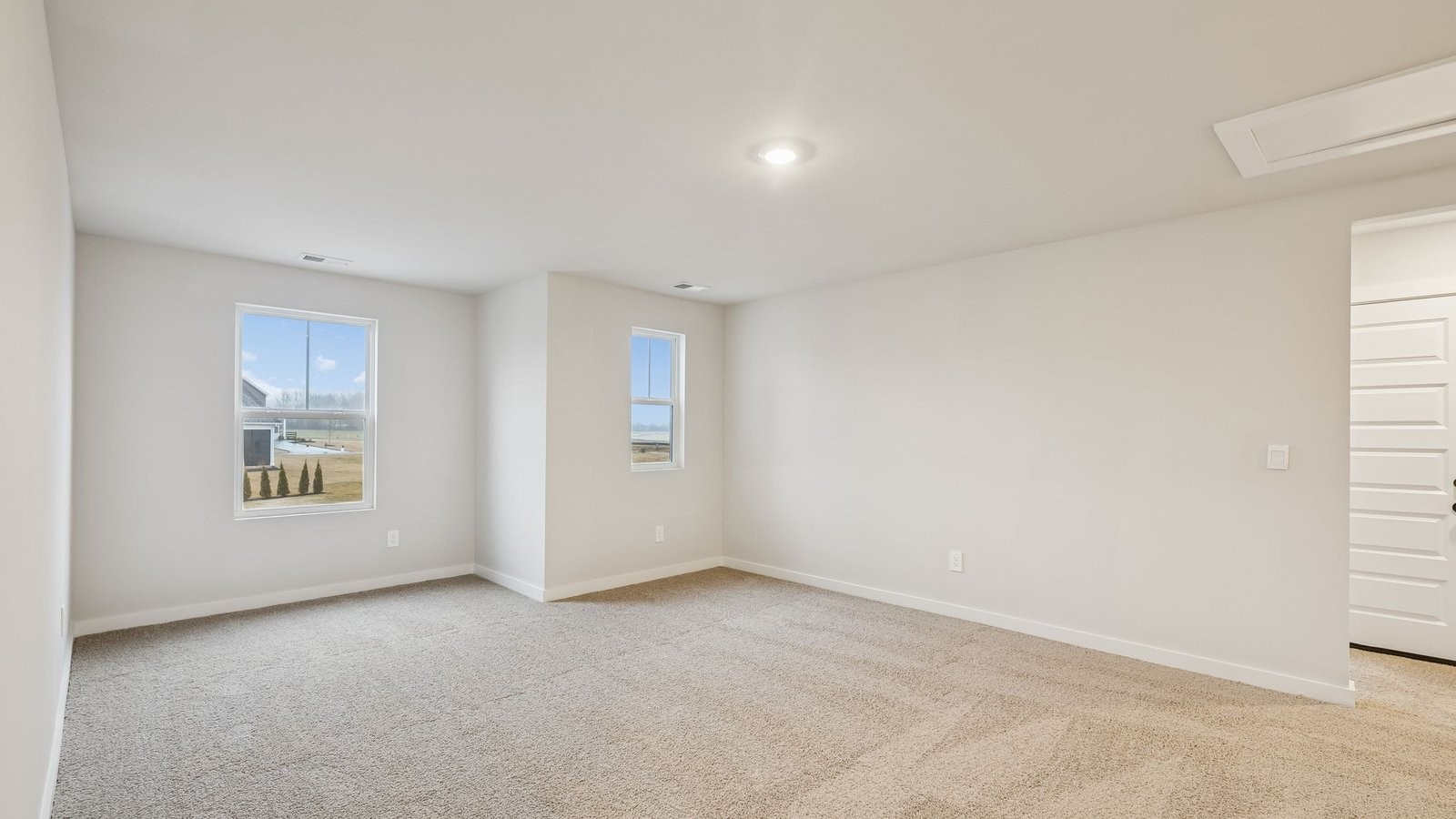 5041 Wild Oat Circle Property Photo 14