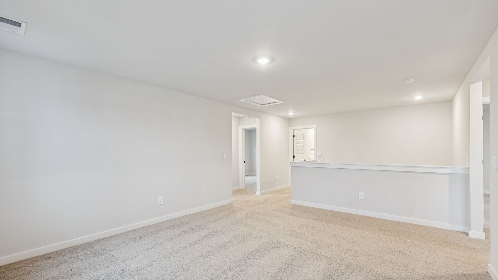5041 Wild Oat Circle Property Photo 15