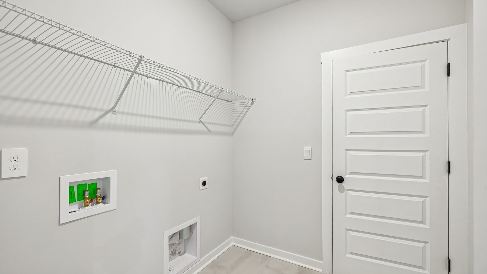 5041 Wild Oat Circle Property Photo 27