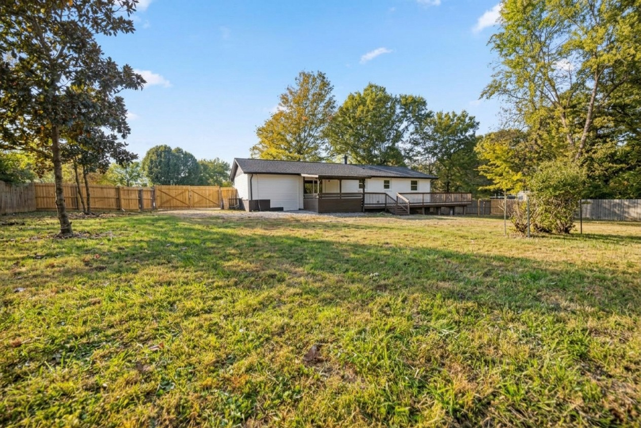 2846 Thrush Dr Property Photo 23