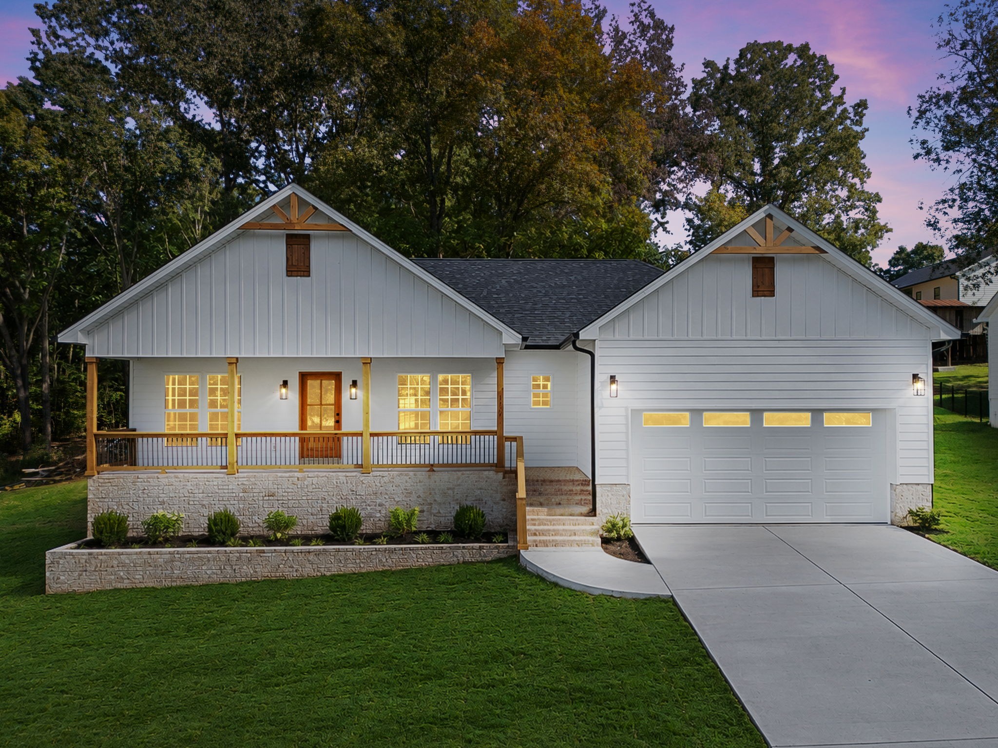 3625 Calfee Ln, Se Property Photo 2