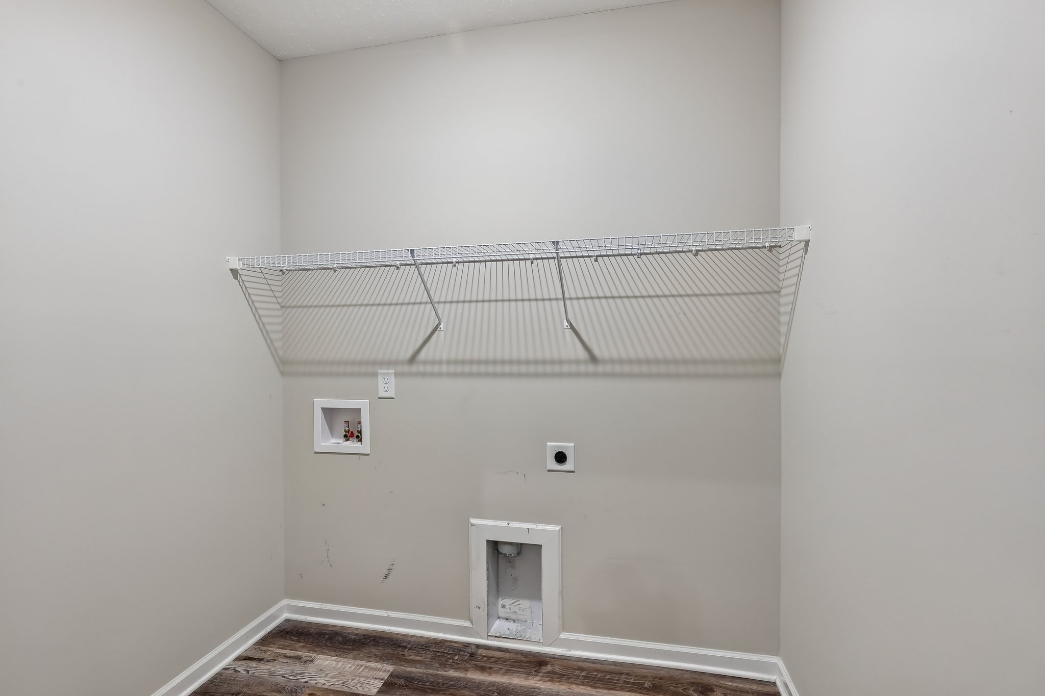 56 Reynard St Property Photo 17
