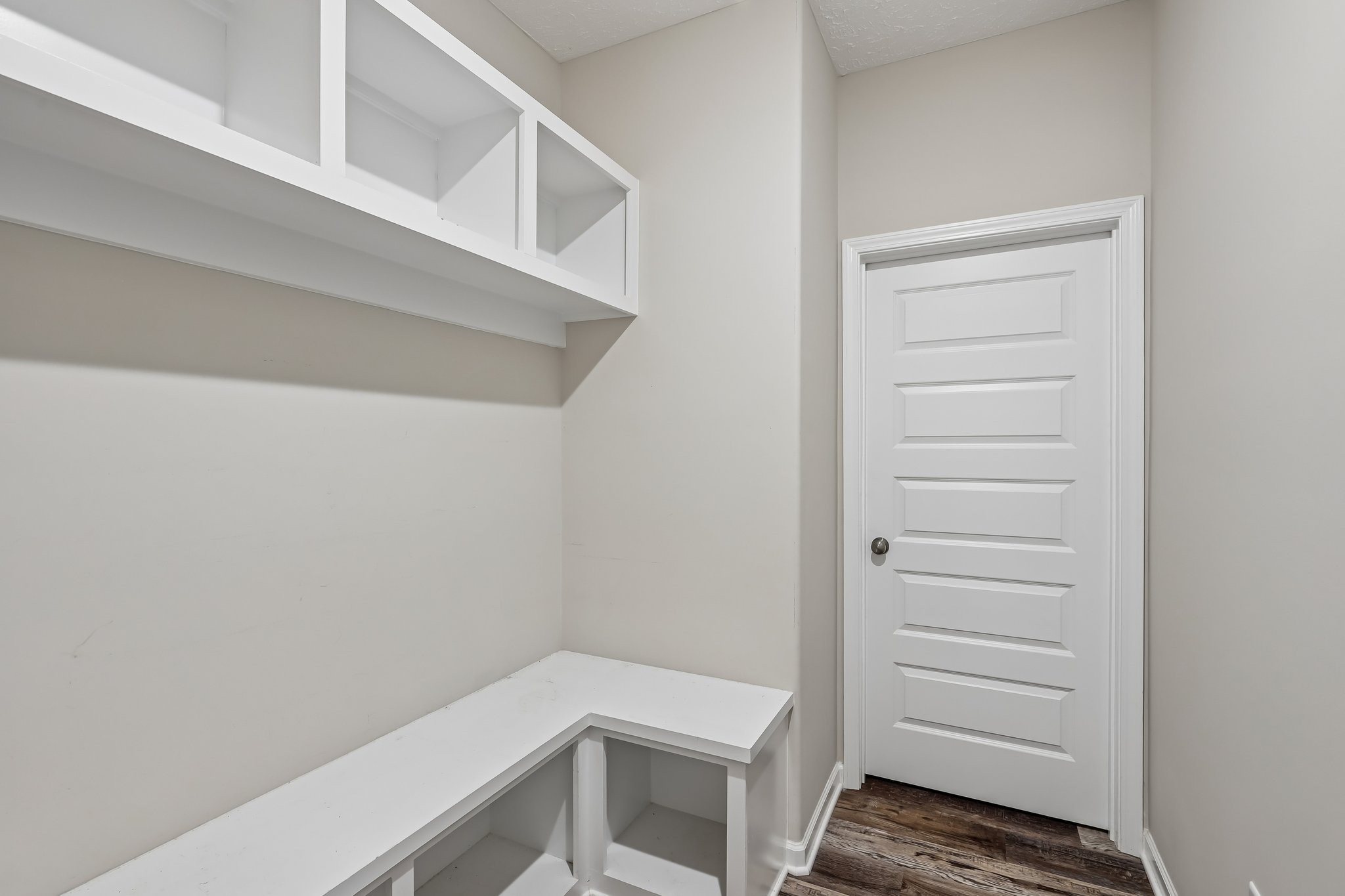 56 Reynard St Property Photo 18