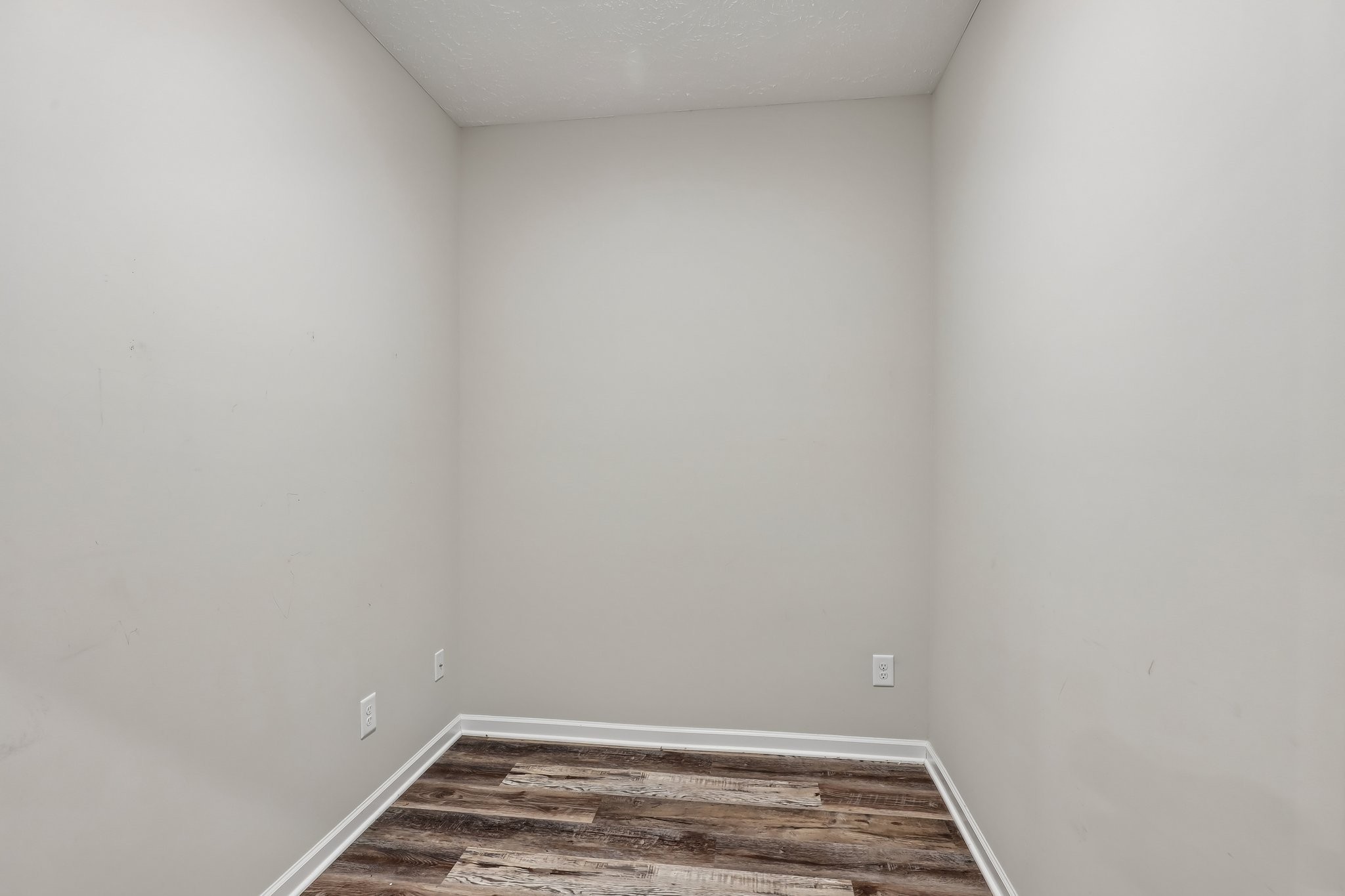 56 Reynard St Property Photo 27