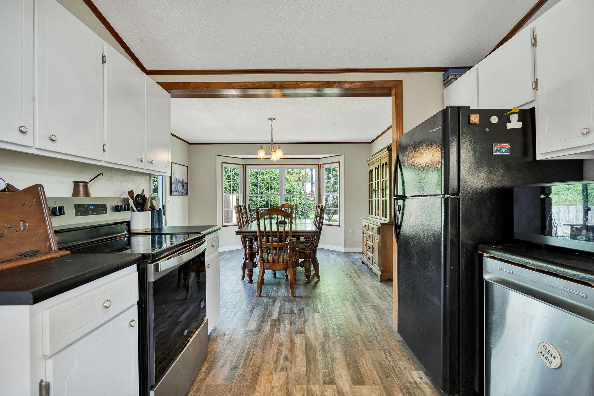 920 Durkee Road, Se Property Photo 7