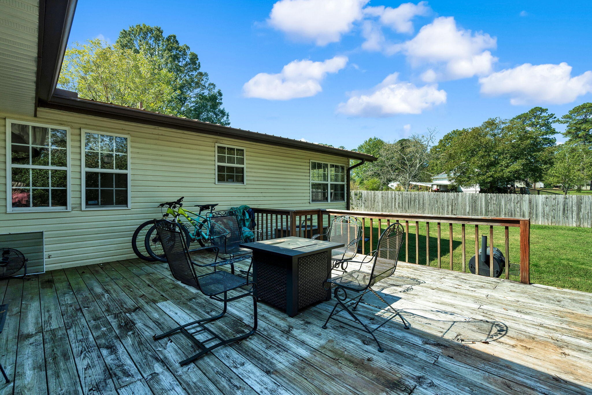 920 Durkee Road, Se Property Photo 25