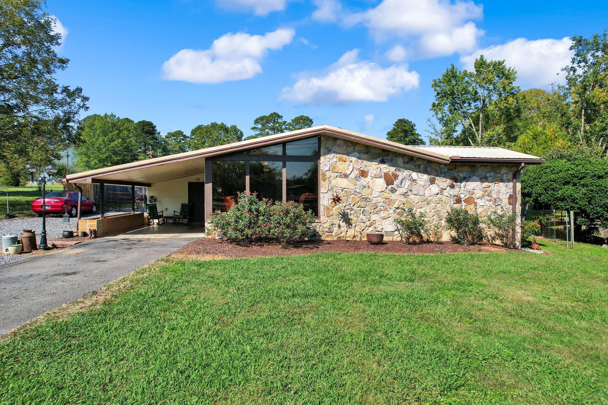 920 Durkee Road, Se Property Photo 31