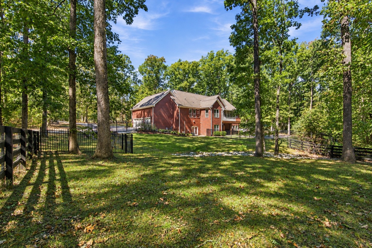 5751 Pinewood Rd Property Photo 36