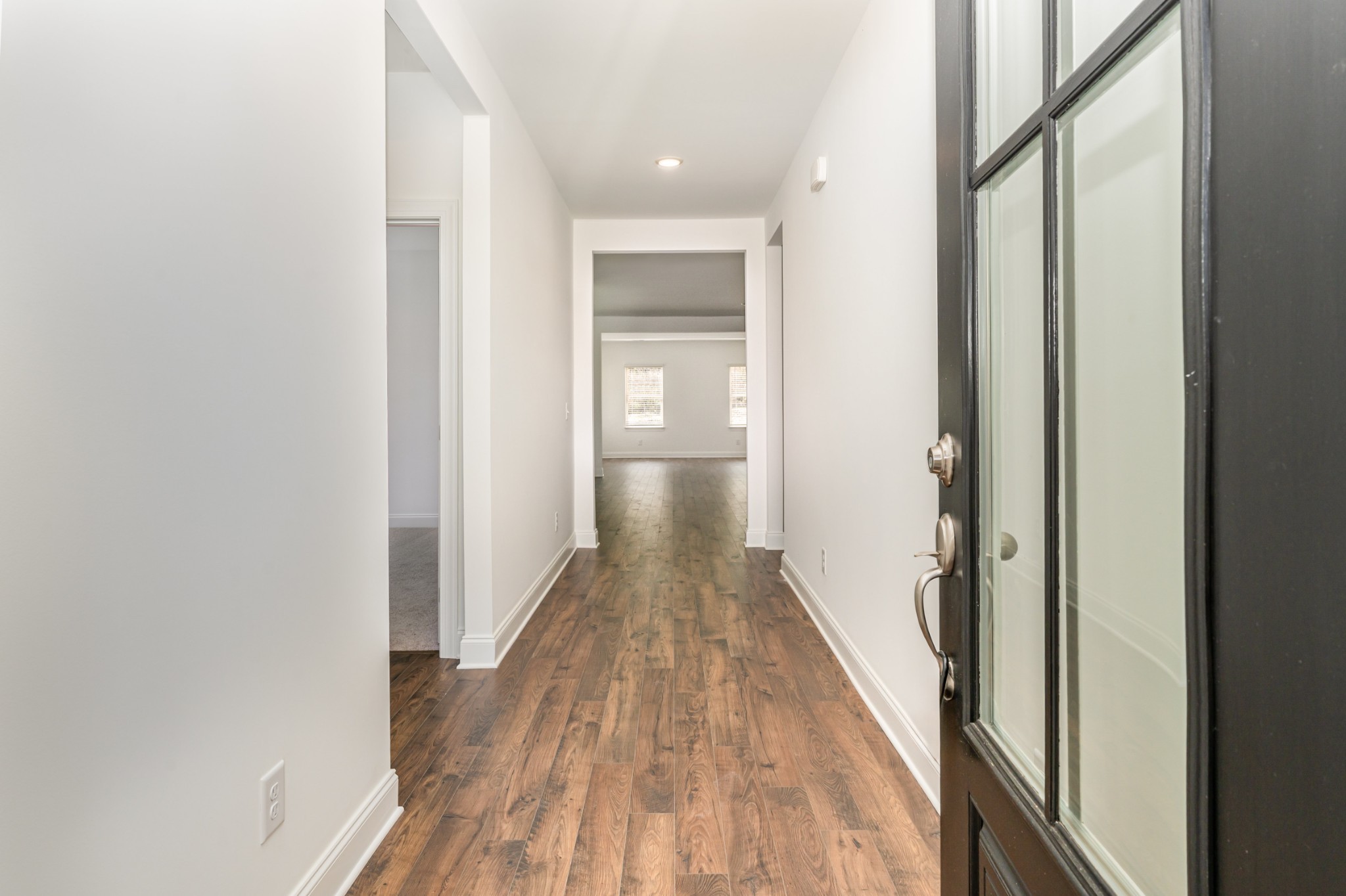 1113 Riverview Run Property Photo 4