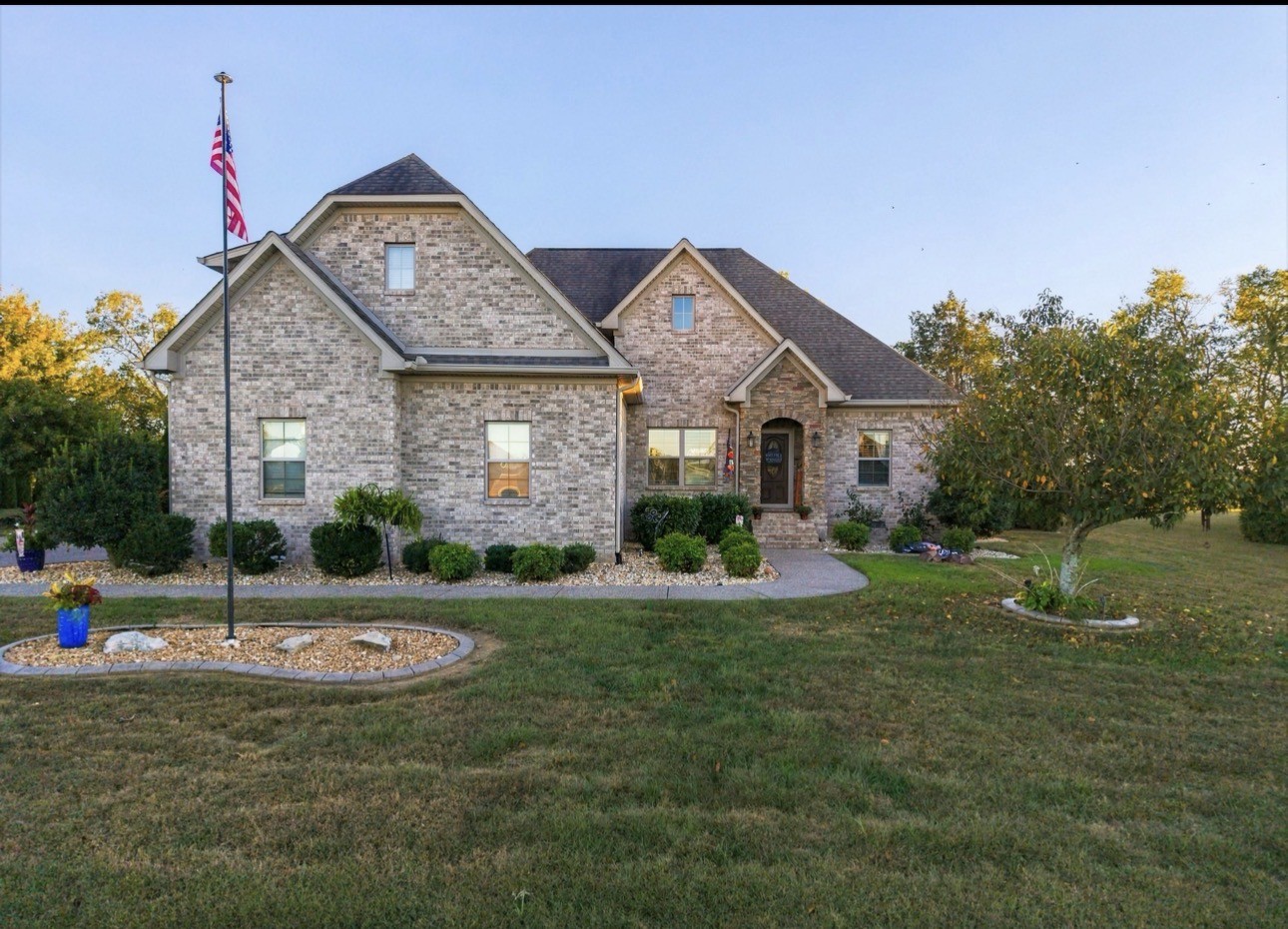 154 Spencer Spgs Property Photo 8