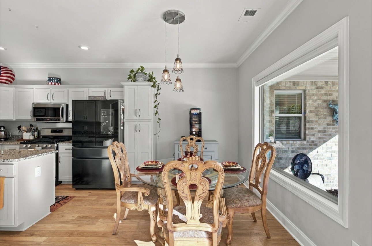 154 Spencer Spgs Property Photo 13