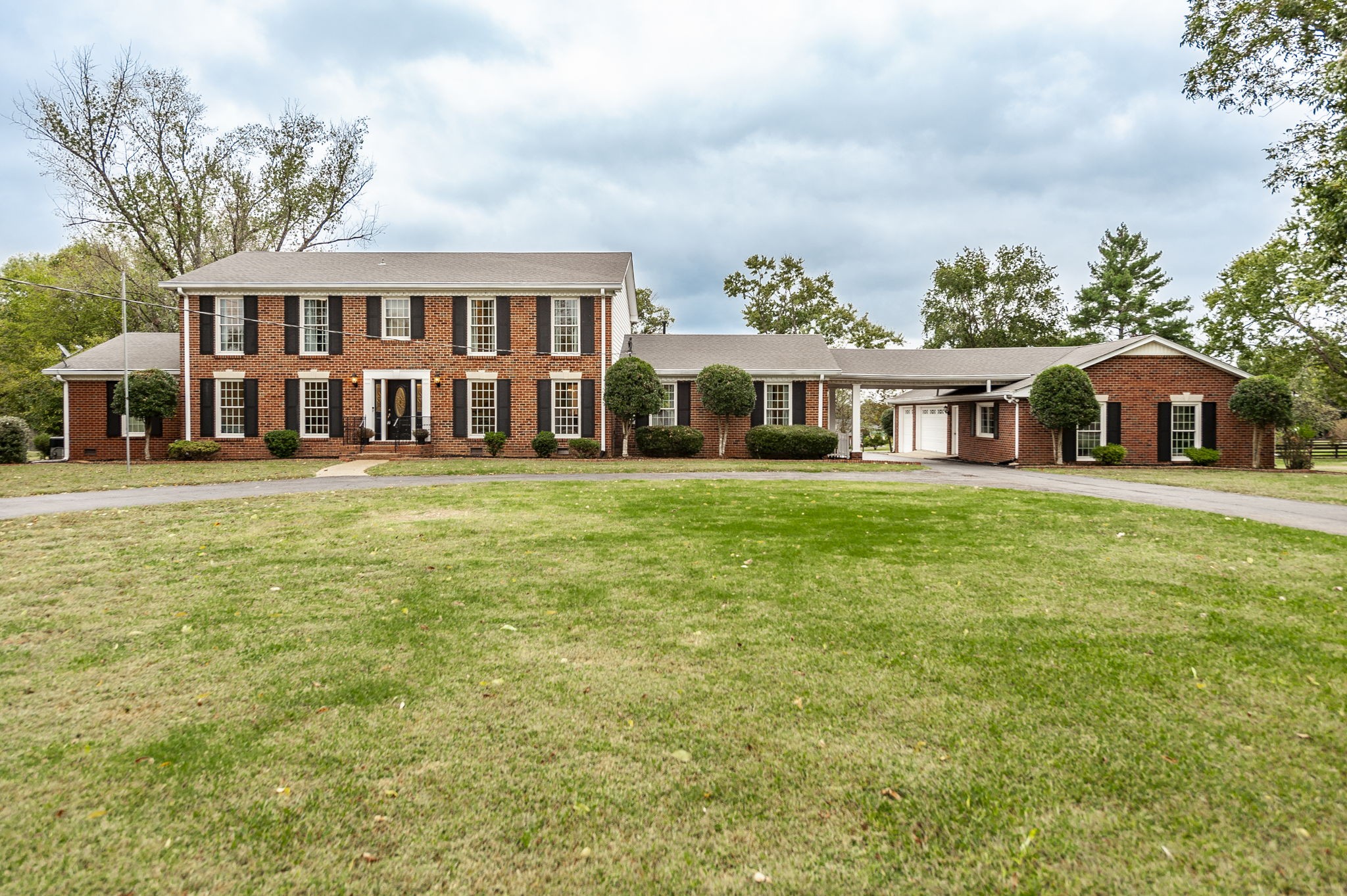 1781 Hickory Trace Dr Property Photo 1