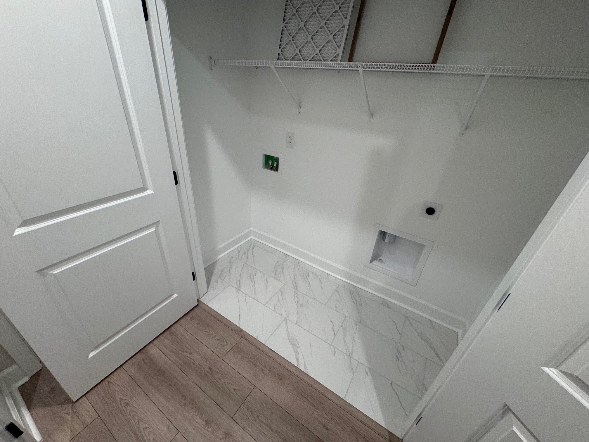 1126 June Wilde Rdg Property Photo 10