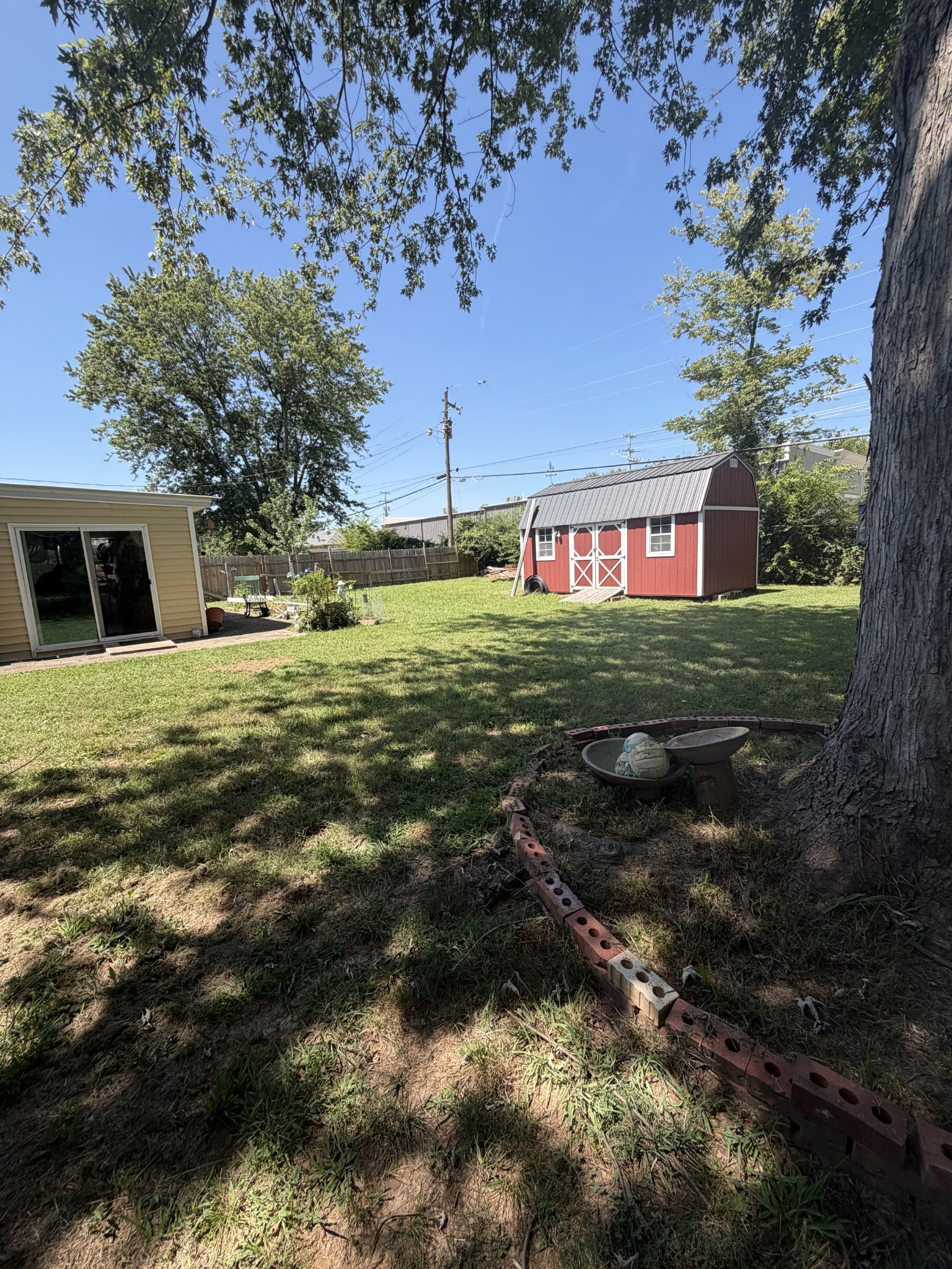 319 Copeland Rd Property Photo 6