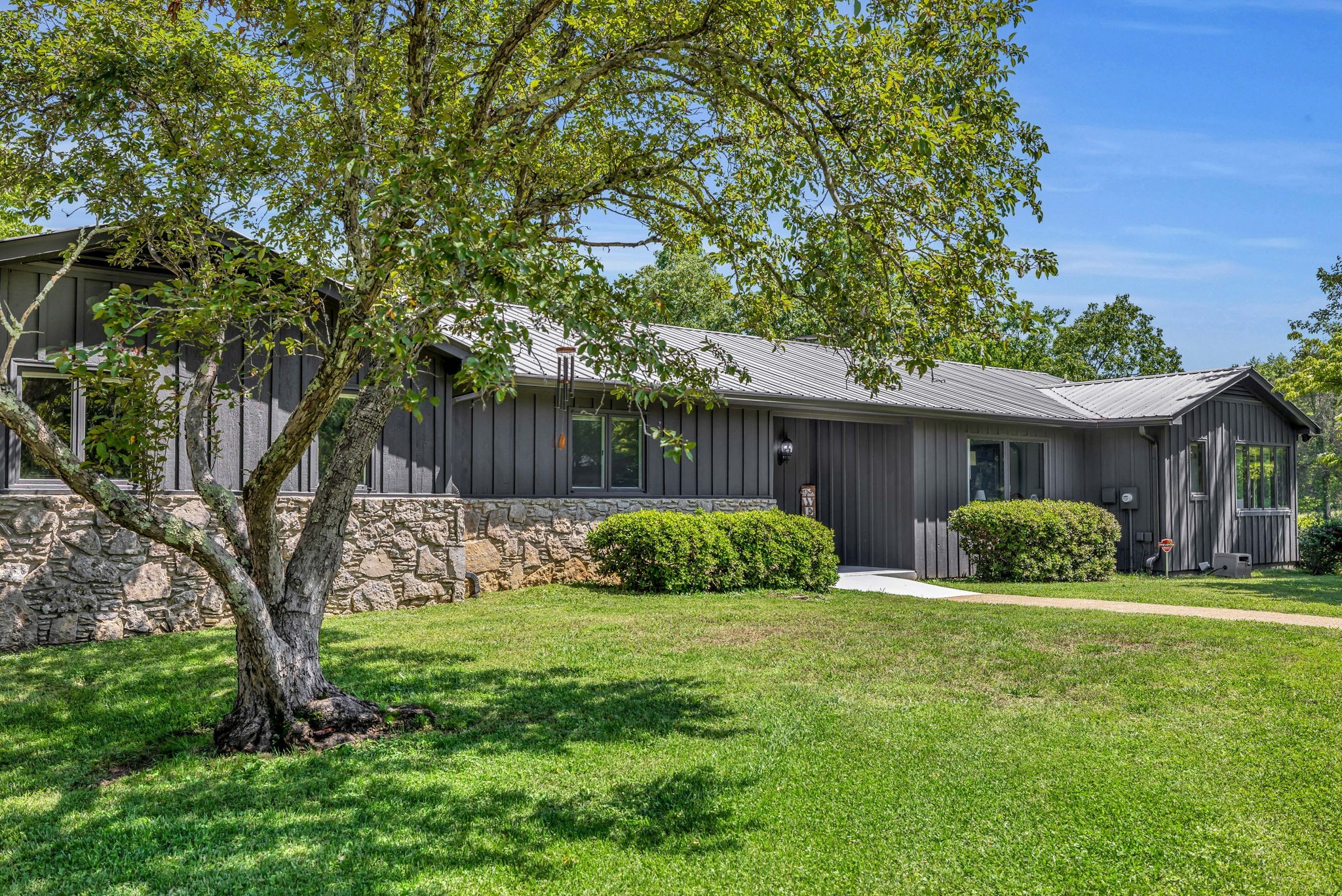 2993 Hobbitshire Dr Property Photo 11