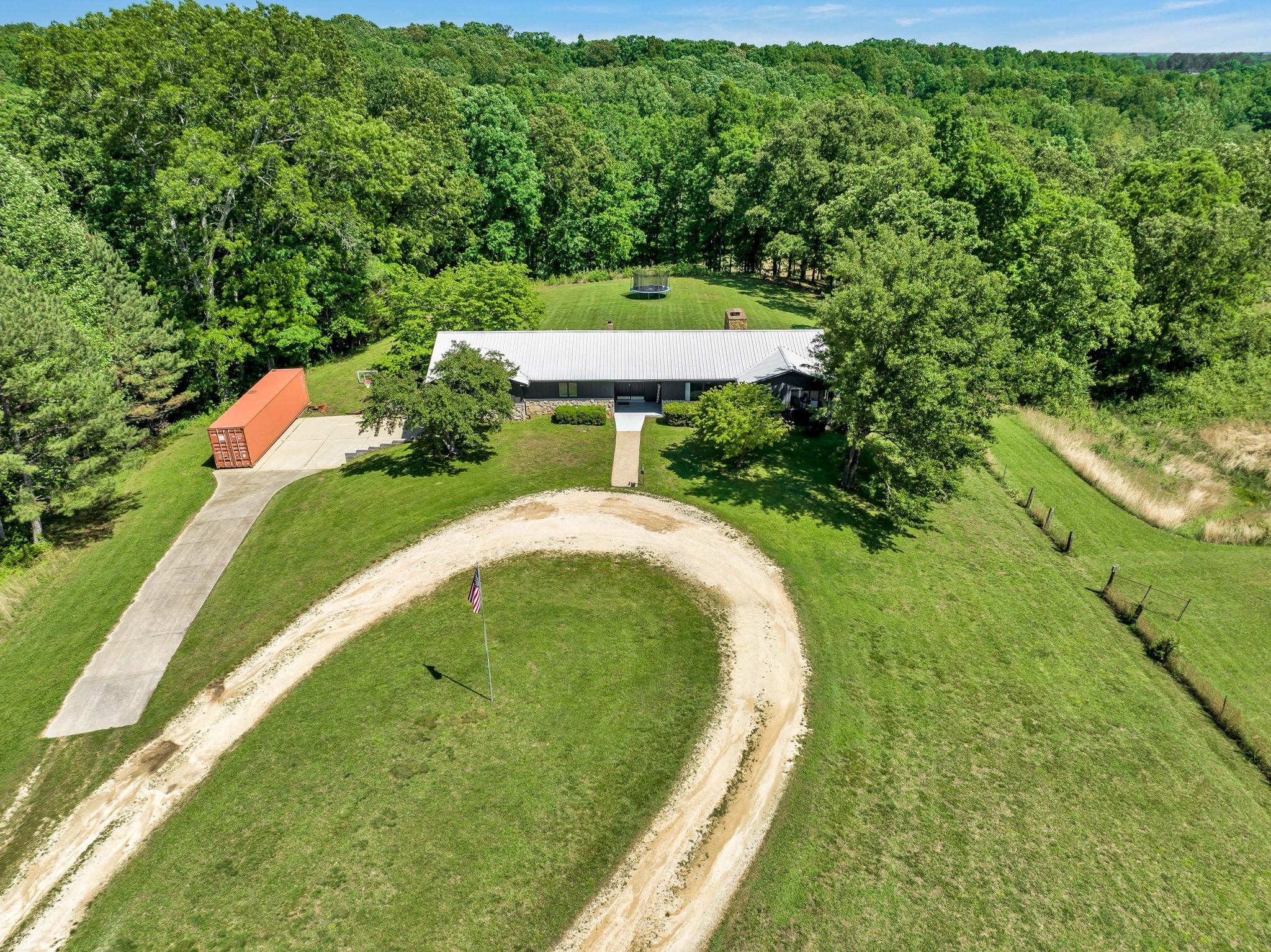 2993 Hobbitshire Dr Property Photo 15