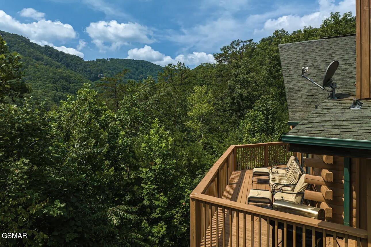 3152 Hatcher Top Road Property Photo 8