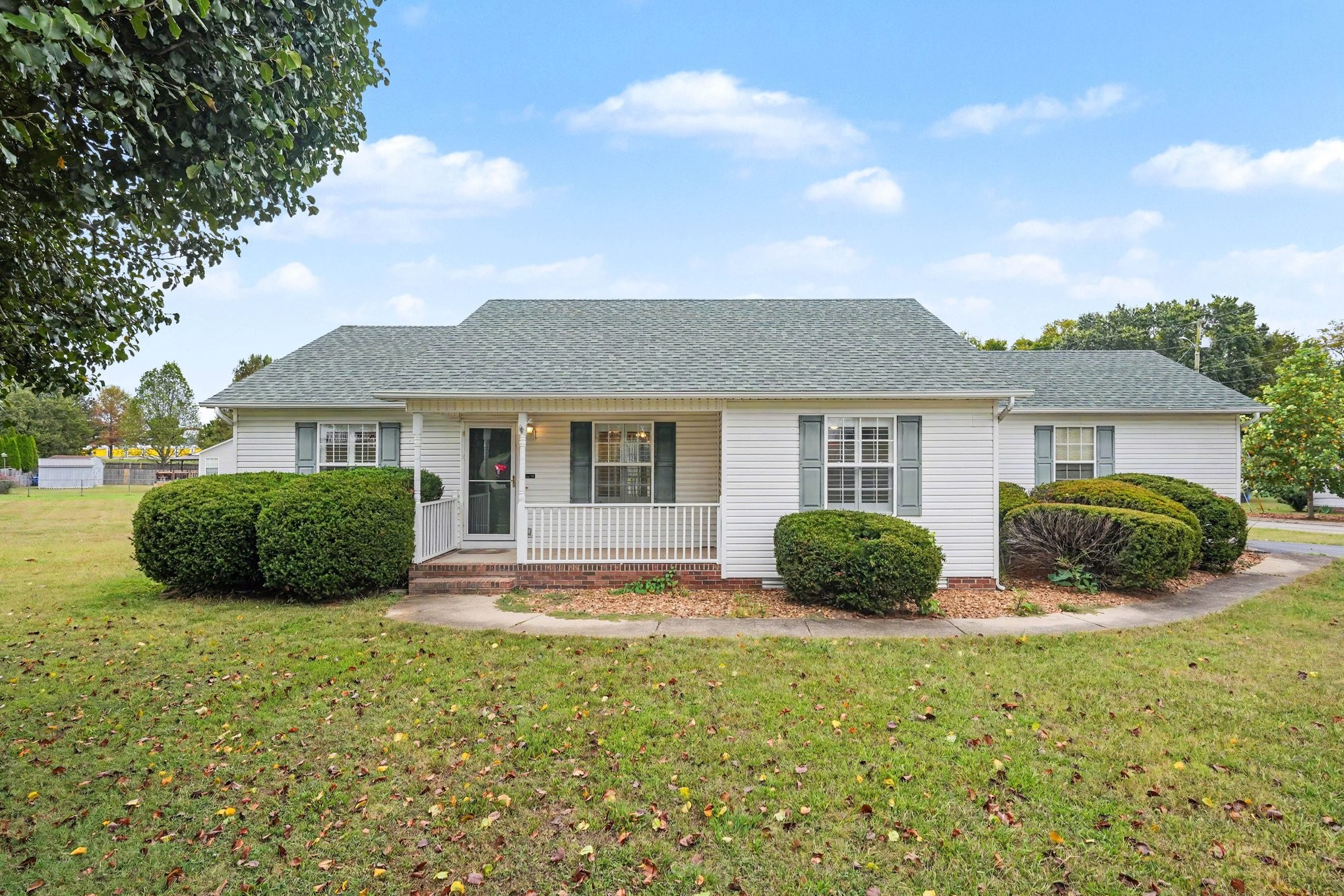 530 Winning Dr Property Photo 1