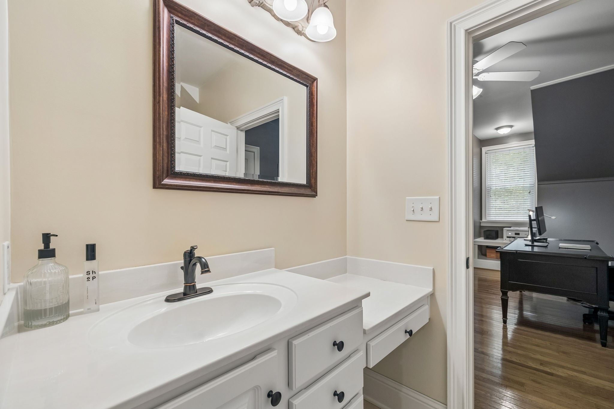 1011 Buckingham Cir Property Photo 46