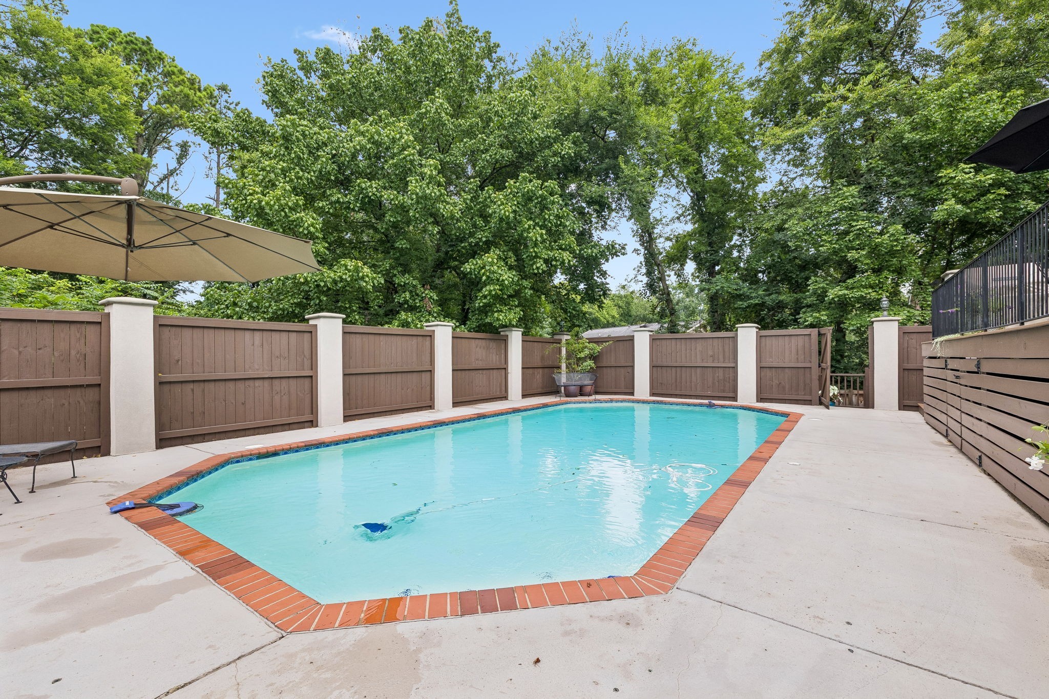 1011 Buckingham Cir Property Photo 56