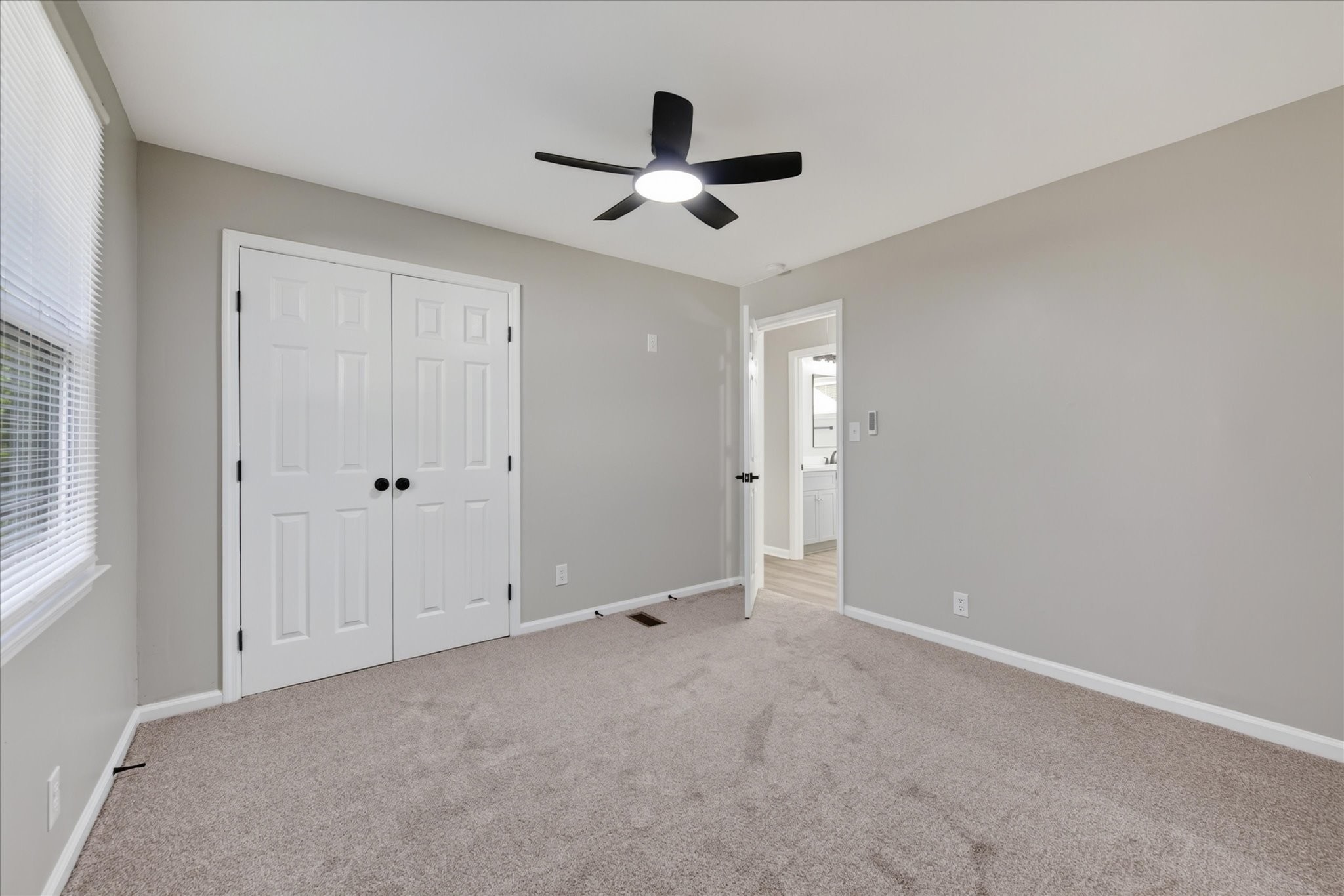 819 Country Club Dr Property Photo 17