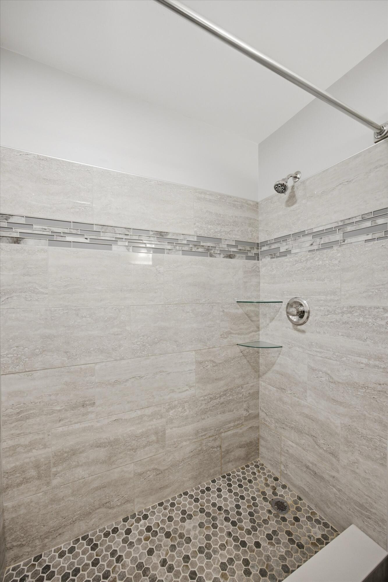 4021 Chandler Avenue Property Photo 17