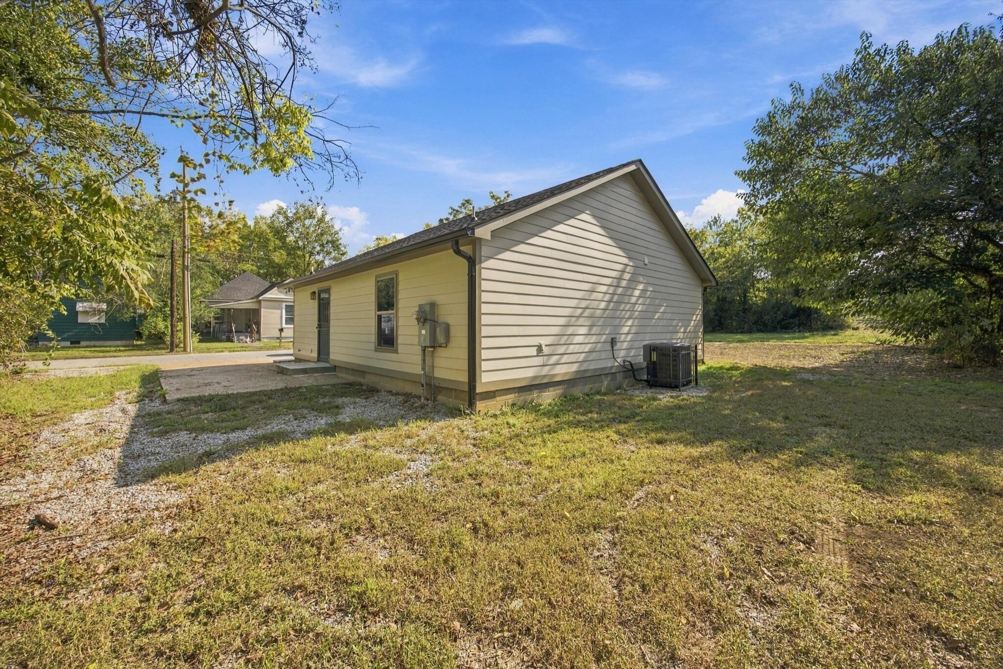 4021 Chandler Avenue Property Photo 27