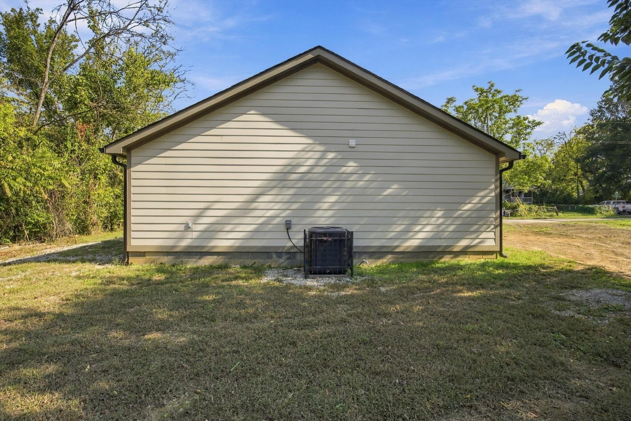 4021 Chandler Avenue Property Photo 28