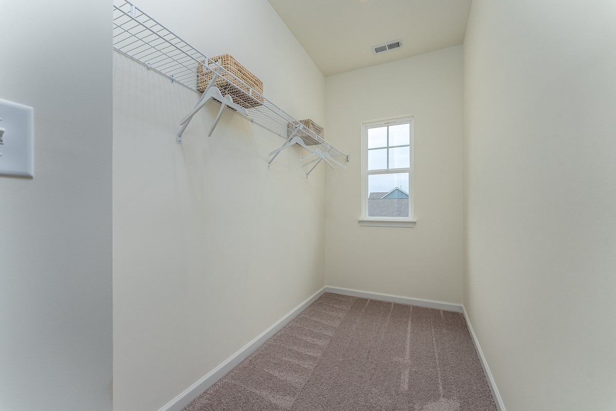 511 Charing Cross Dr Property Photo 25