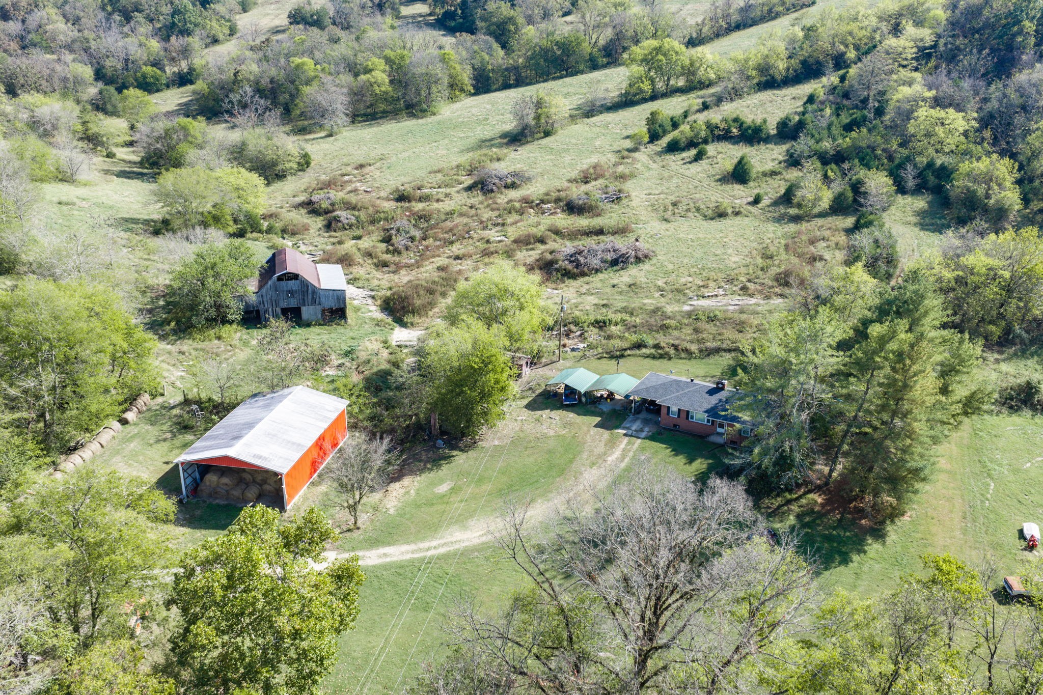 642 Club Springs Rd Property Photo 3