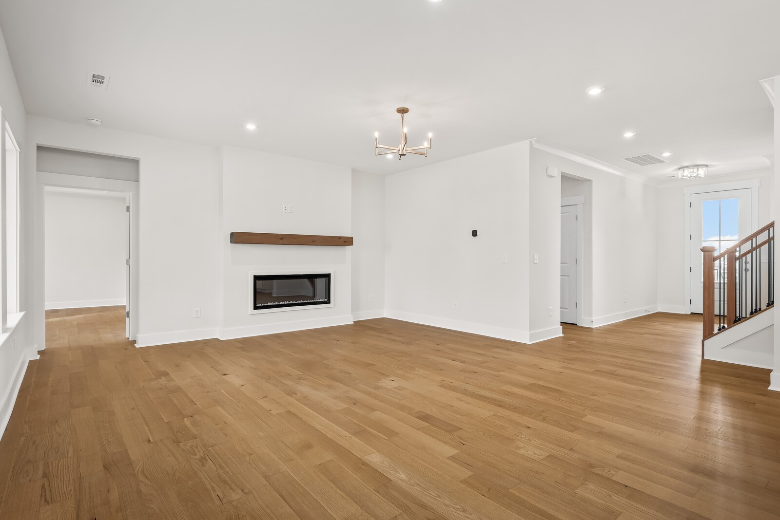 7672 Hatcher Heights Drive Property Photo 11