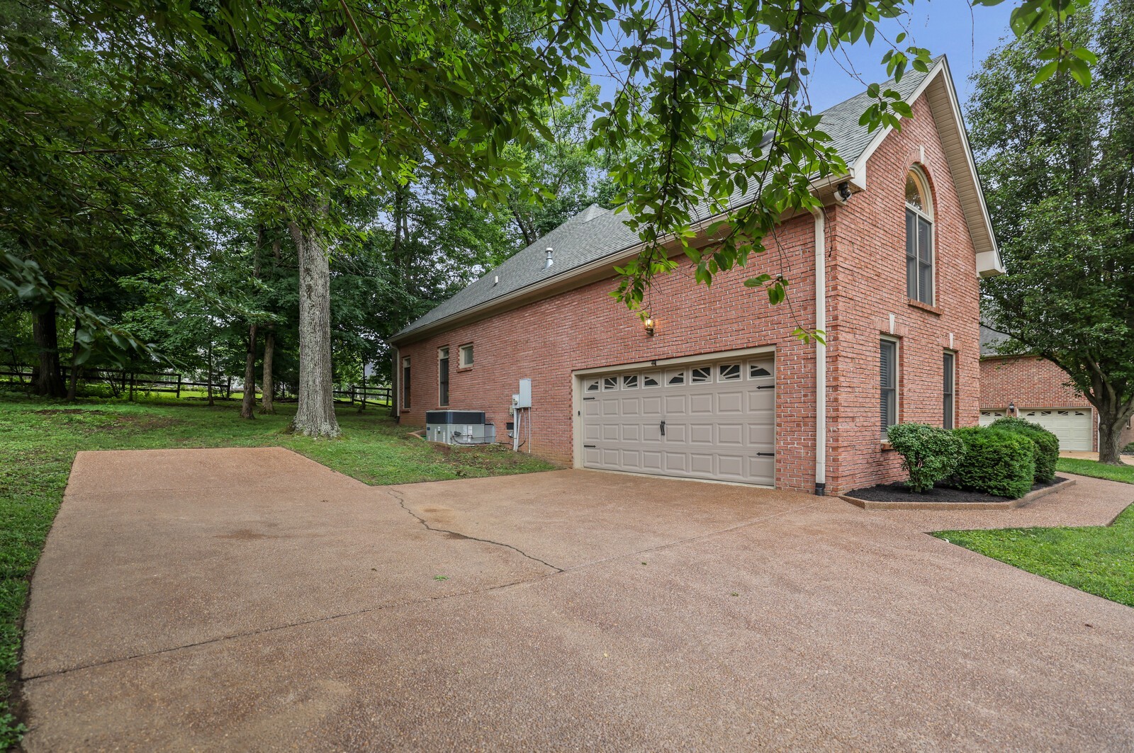 5860 Seven Points Trce Property Photo 4