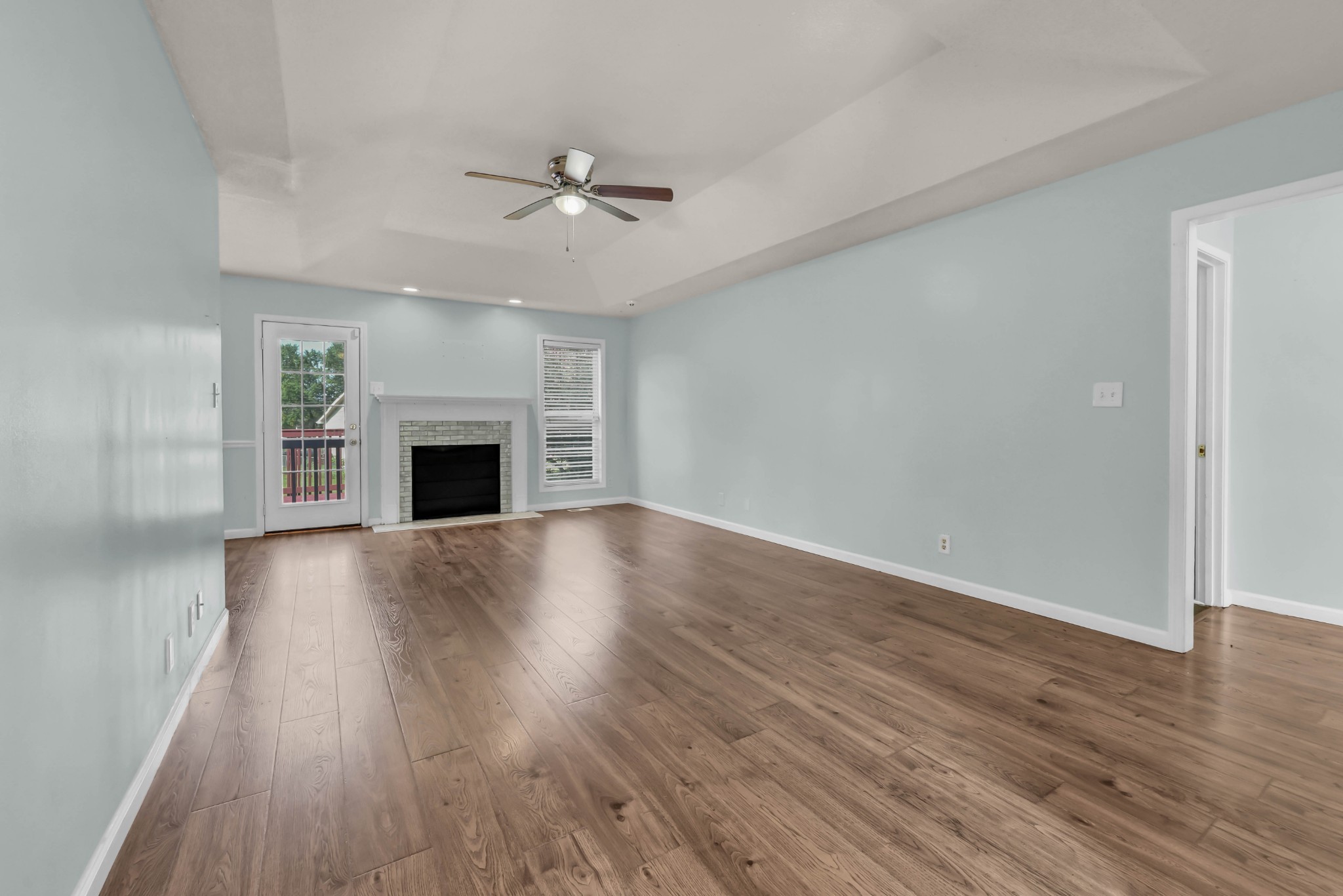 301 Eggars Ct Property Photo 9