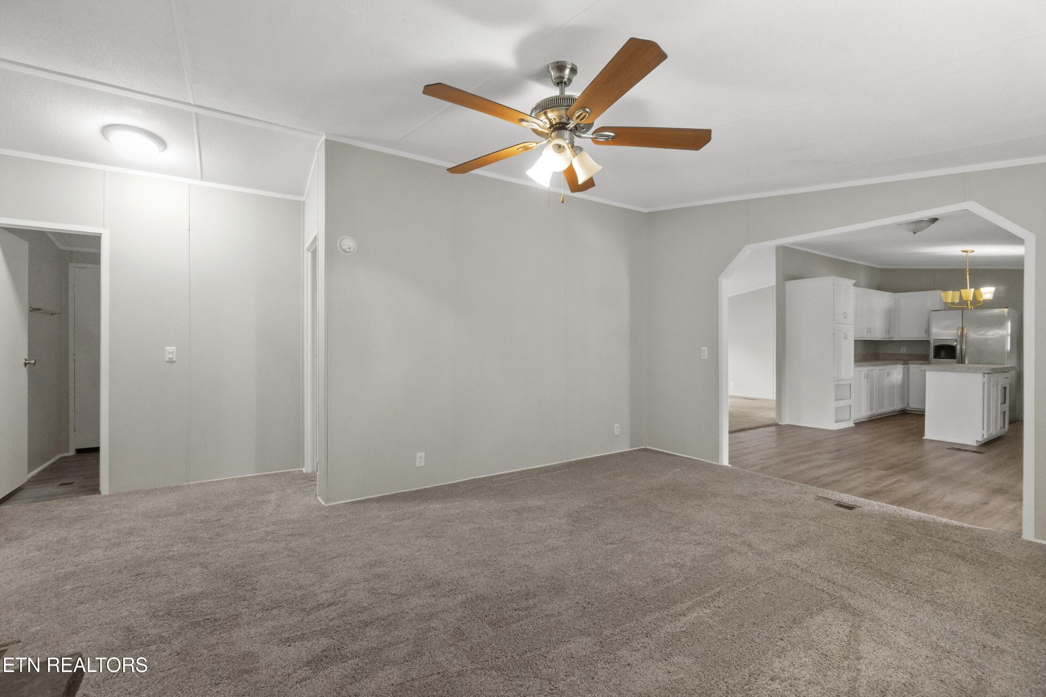 406 Mount Horeb Rd Property Photo 18