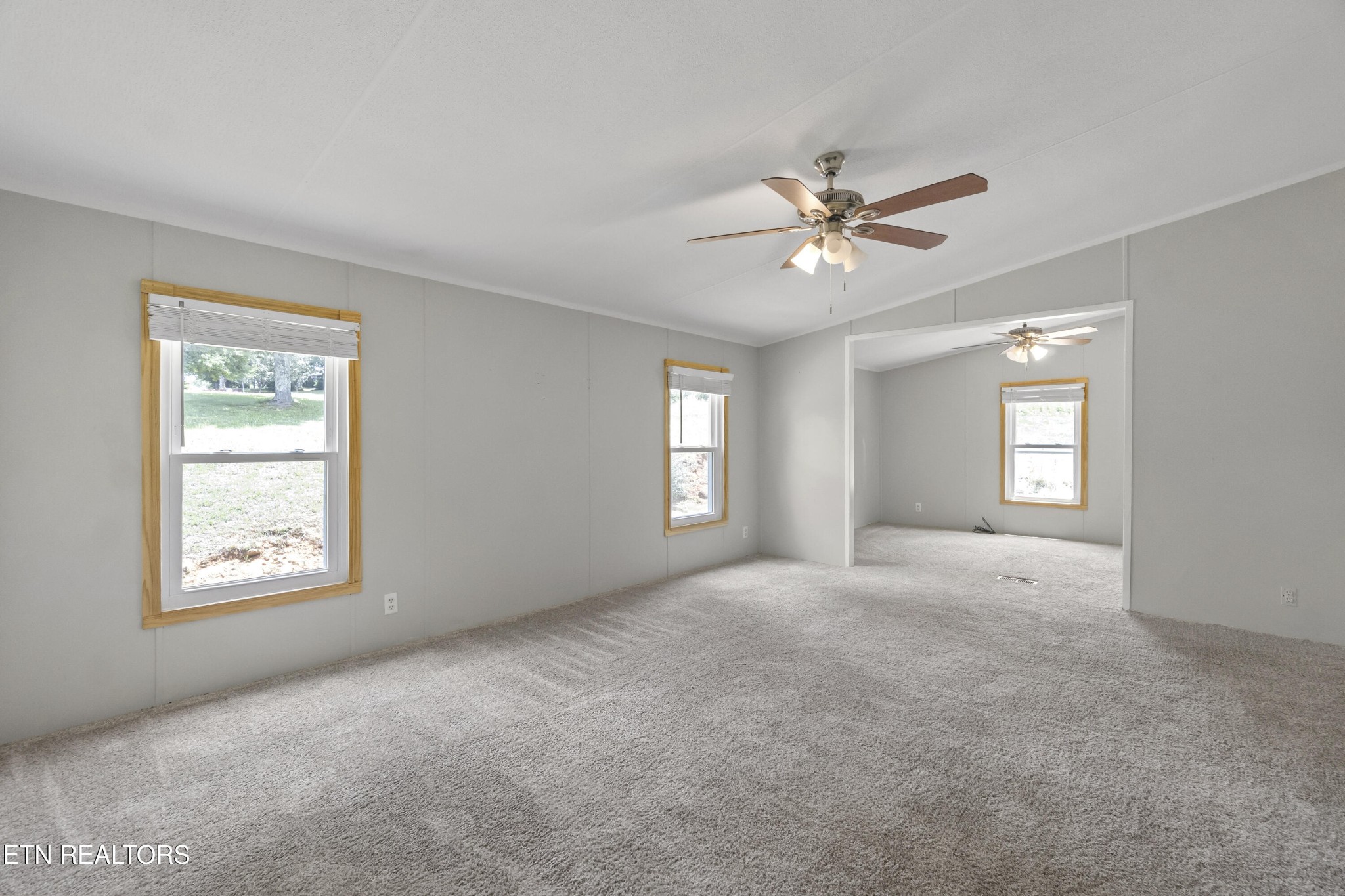 406 Mount Horeb Rd Property Photo 28