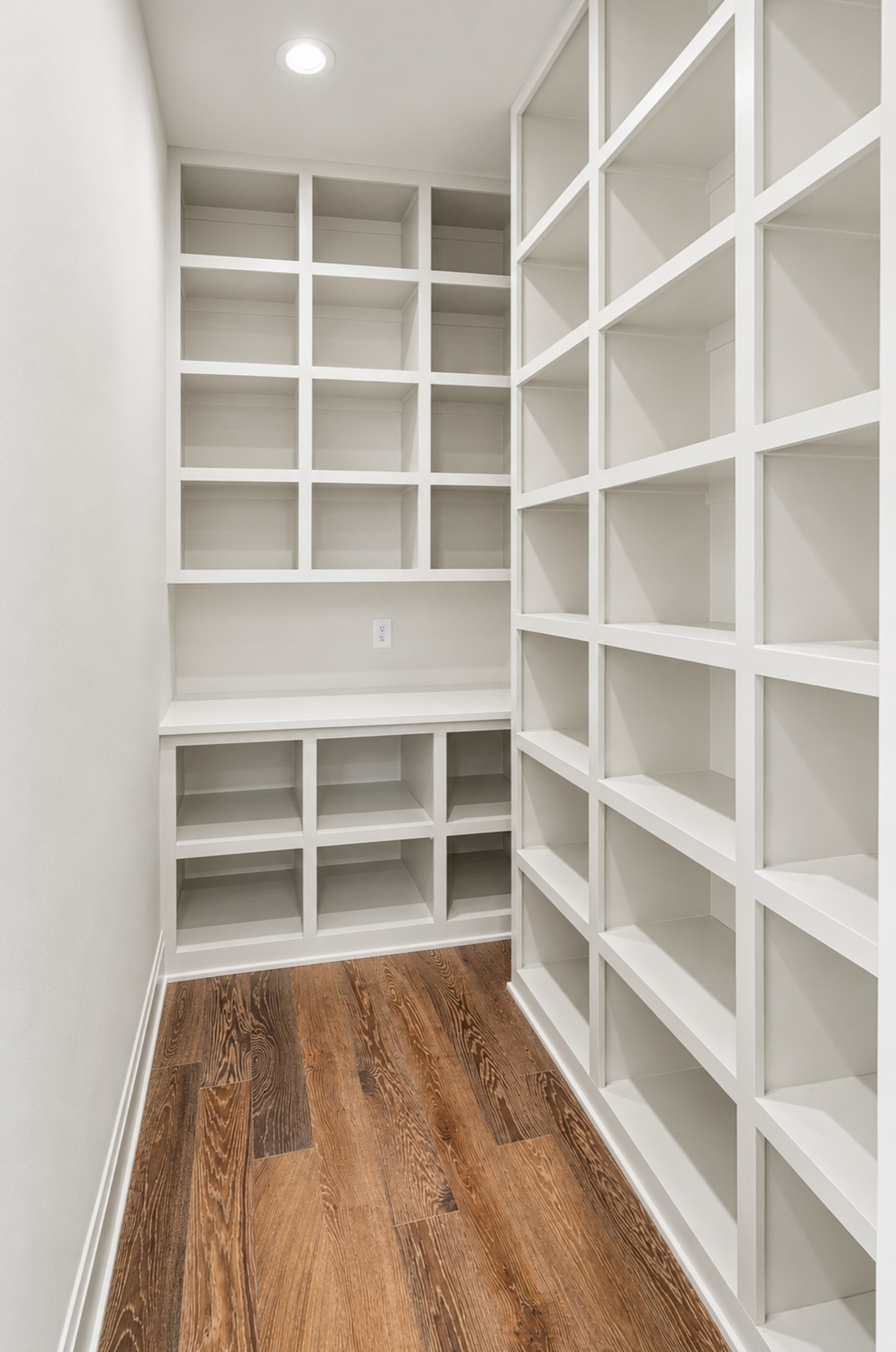 6025 Opus St Property Photo 24