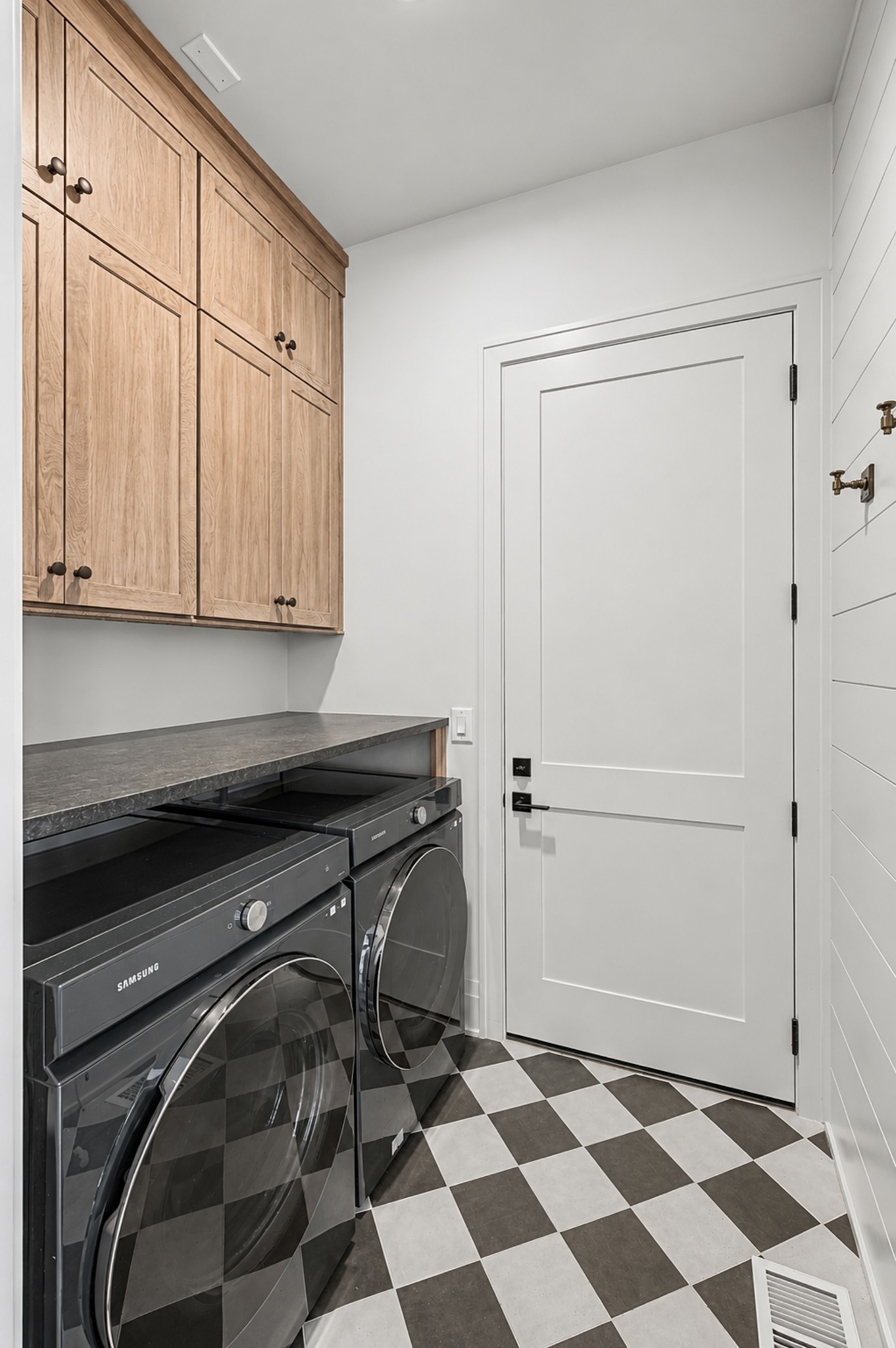 6025 Opus St Property Photo 32