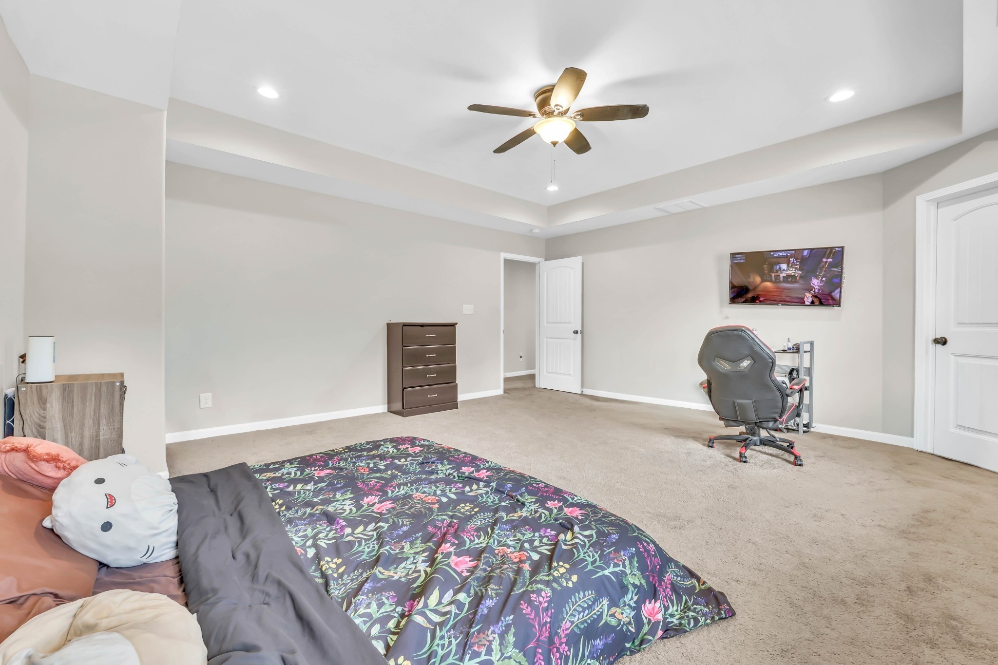 363 Barry Dr Property Photo 16