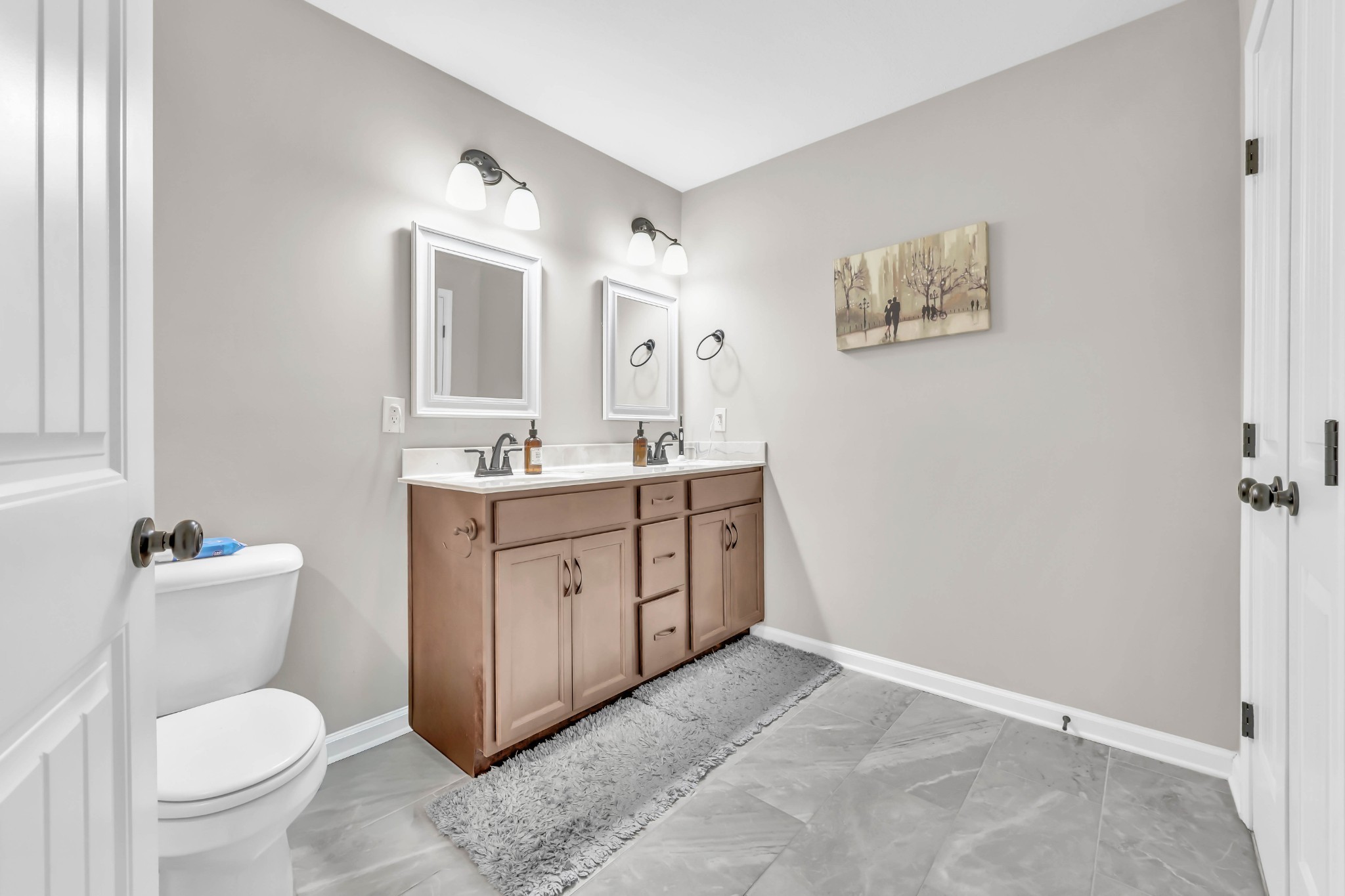 363 Barry Dr Property Photo 19