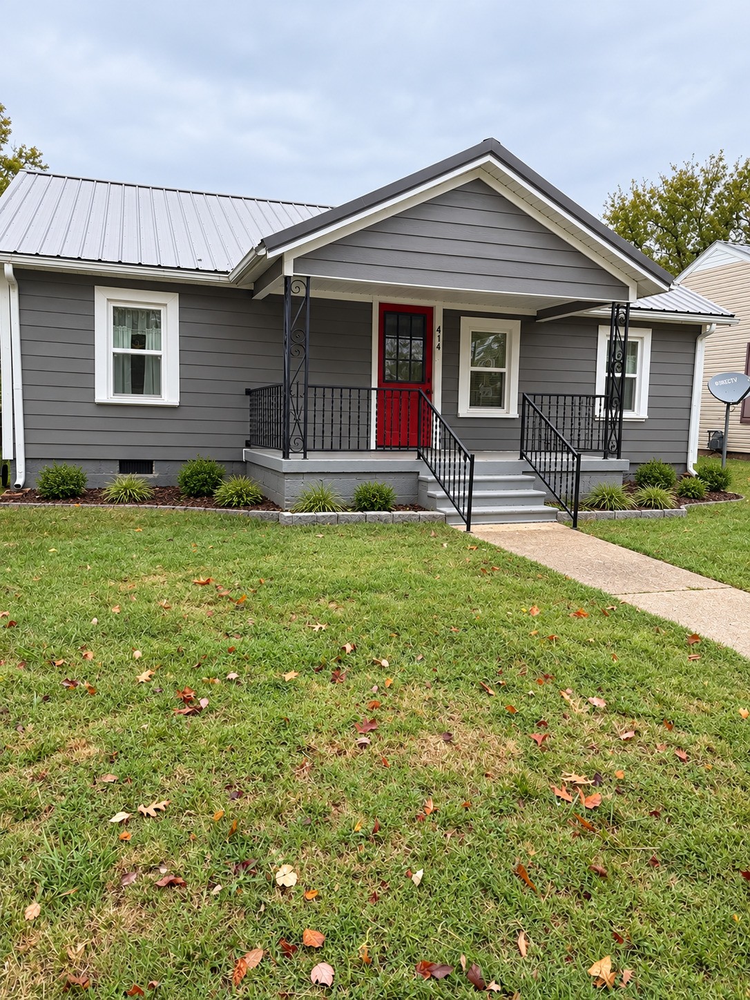 414 2nd St Property Photo 1