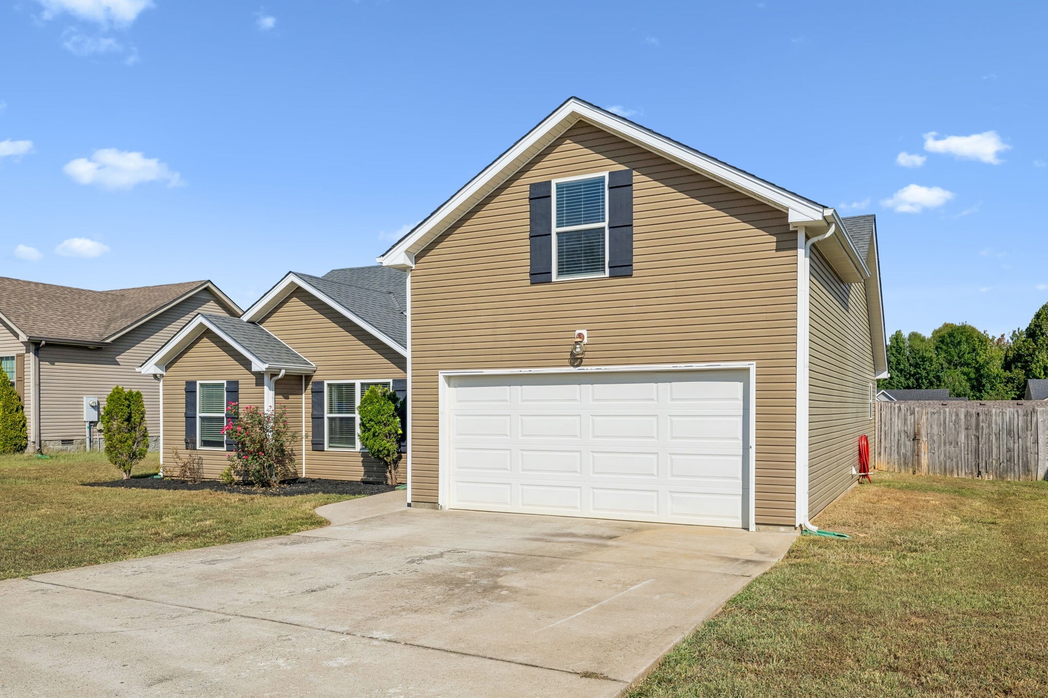 1115 Freedom Dr Property Photo 4