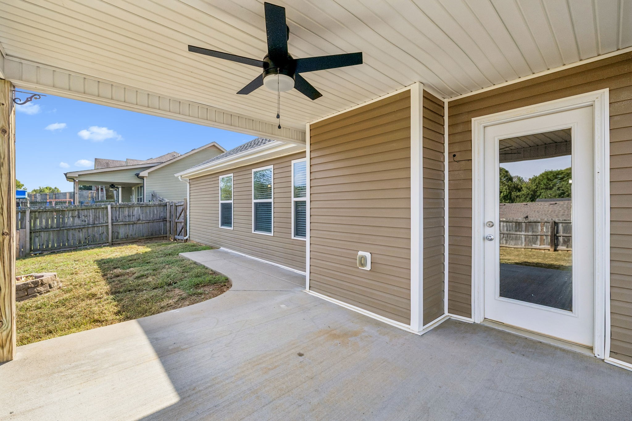 1115 Freedom Dr Property Photo 44