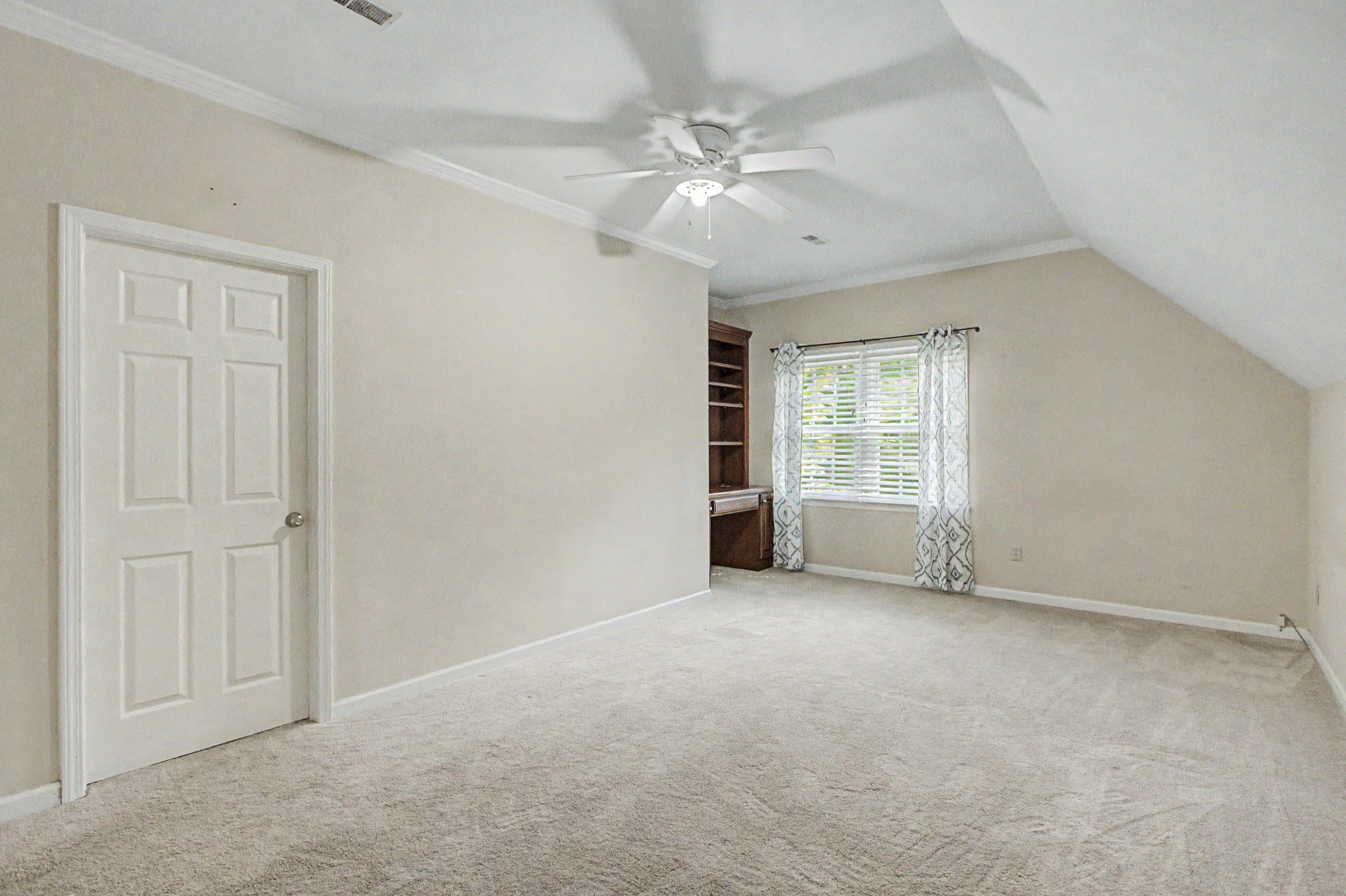 67 Deerfield Ln Property Photo 15