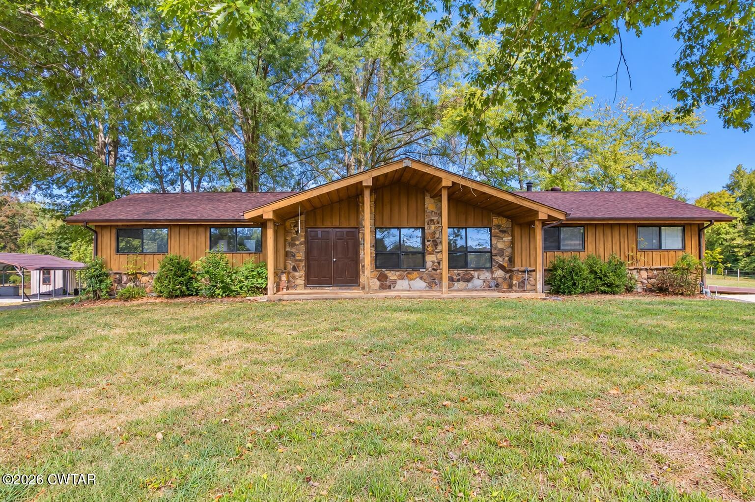 2636 Roach Rd Property Photo 1